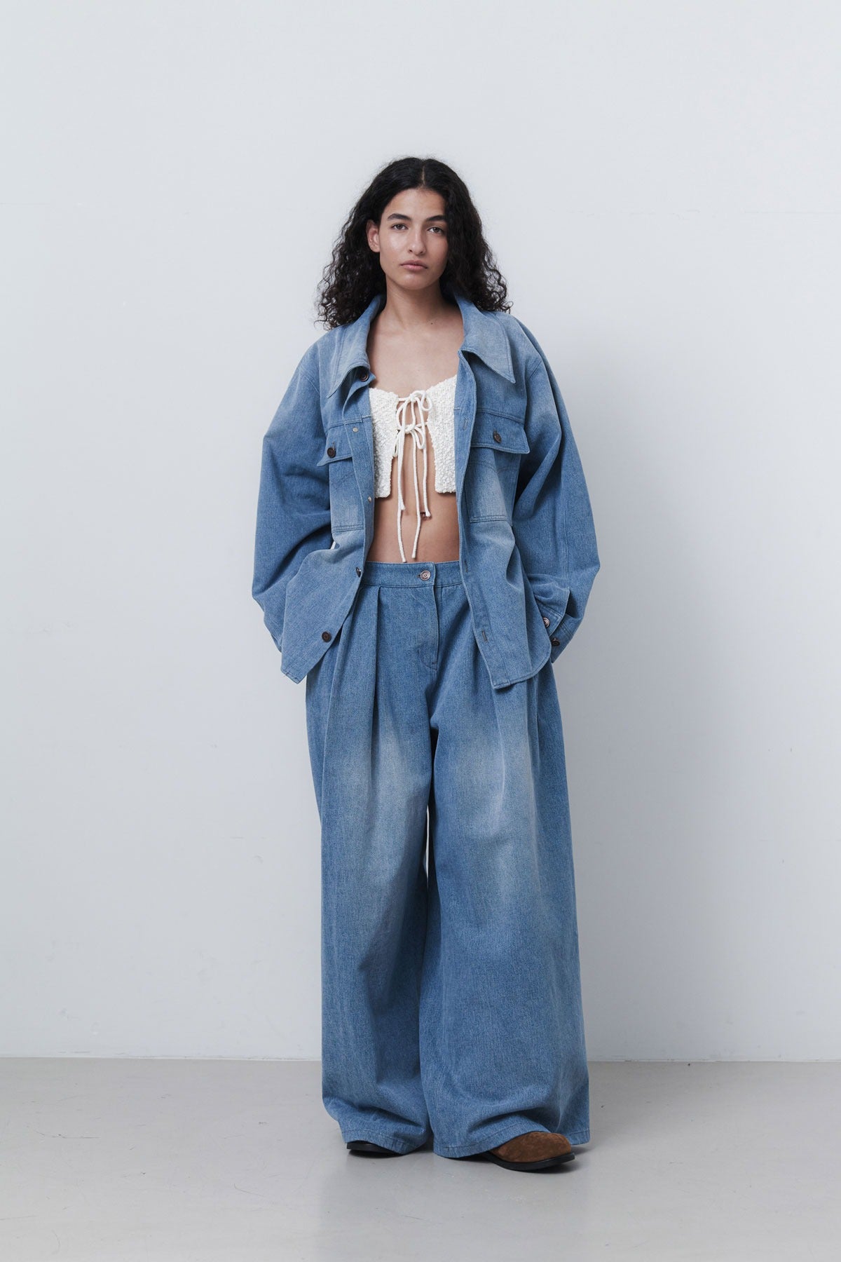 OVERSIZED DENIM SHIRTS - WASHED BLUE