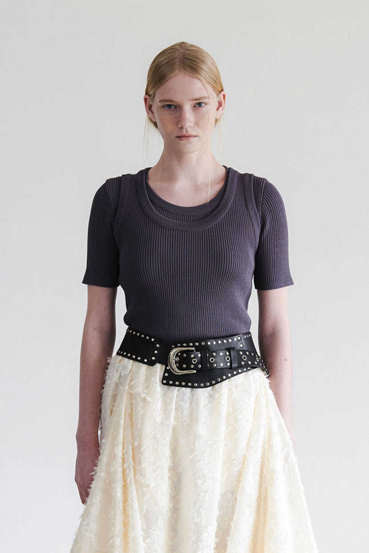 ROUND NECK KNIT (4COLORS)