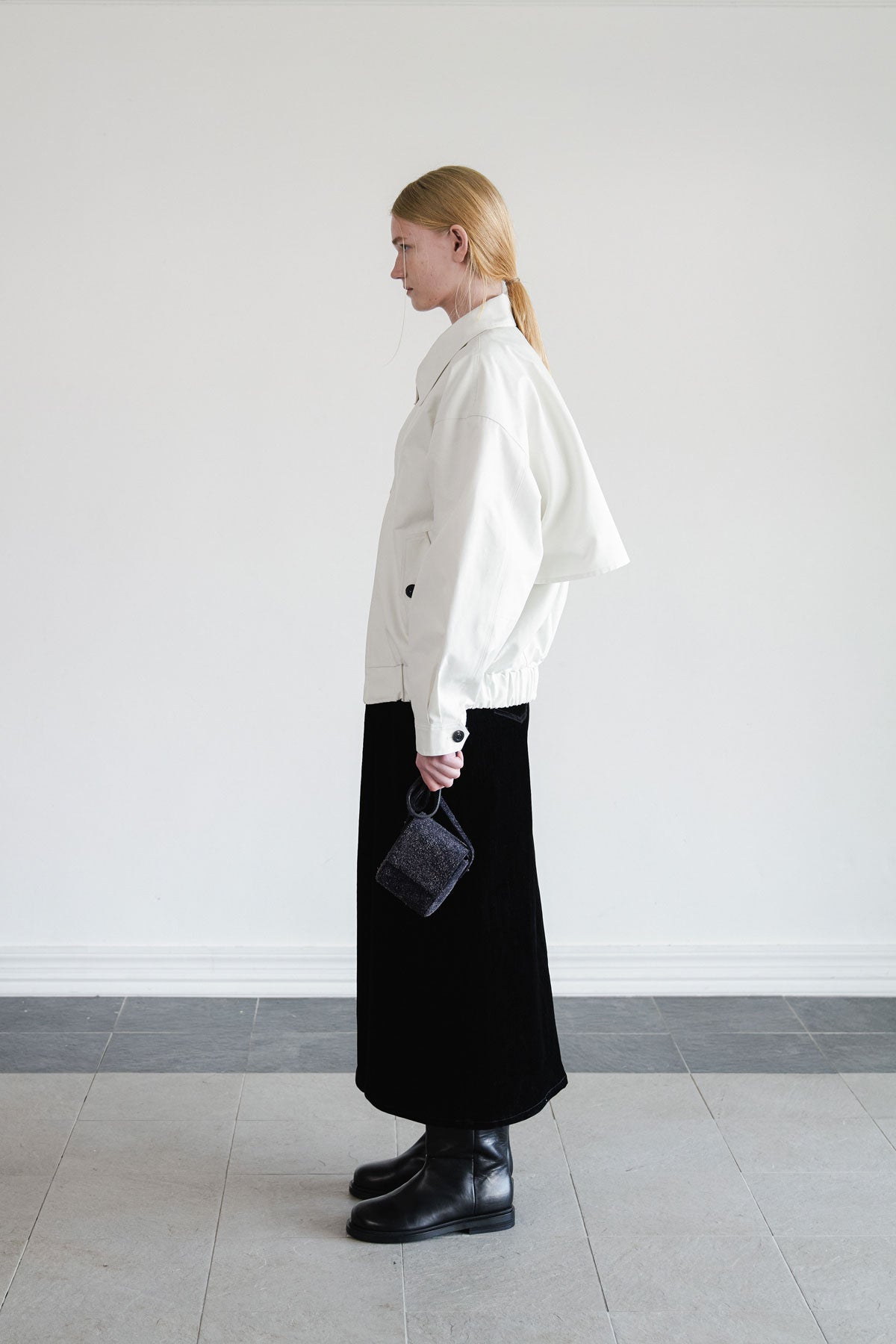 FLARE BACK FLAP JACKET - WHITE