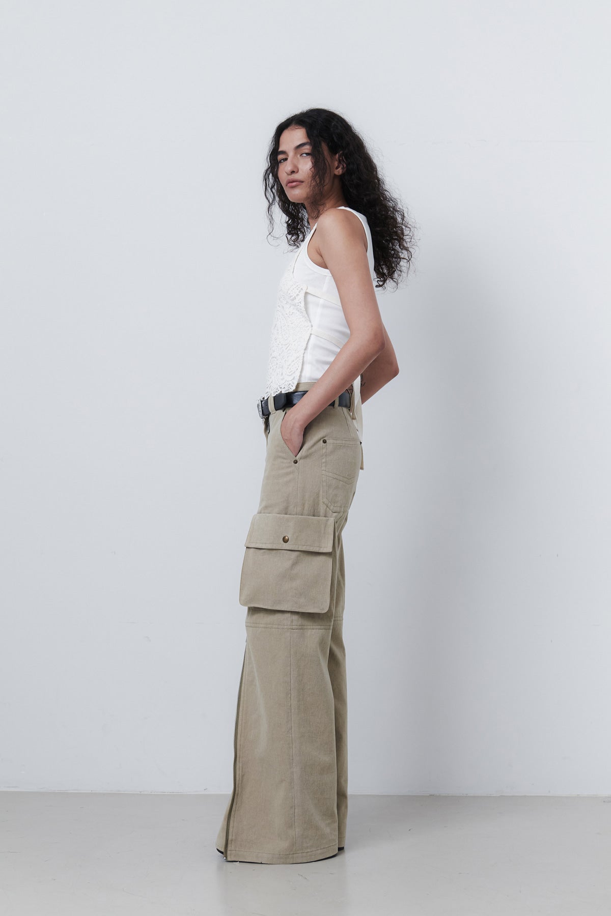 CARGO ZIP PANTS - GRAIN