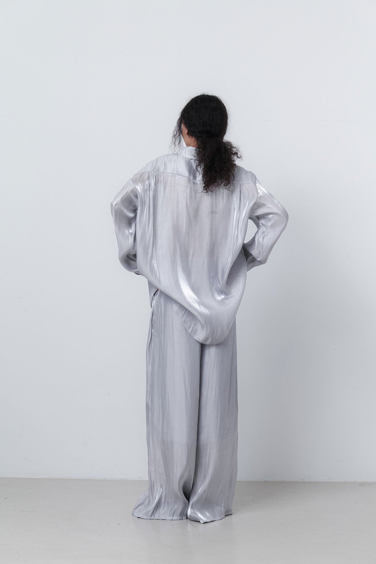 GLOW SHIRTS - SILVER
