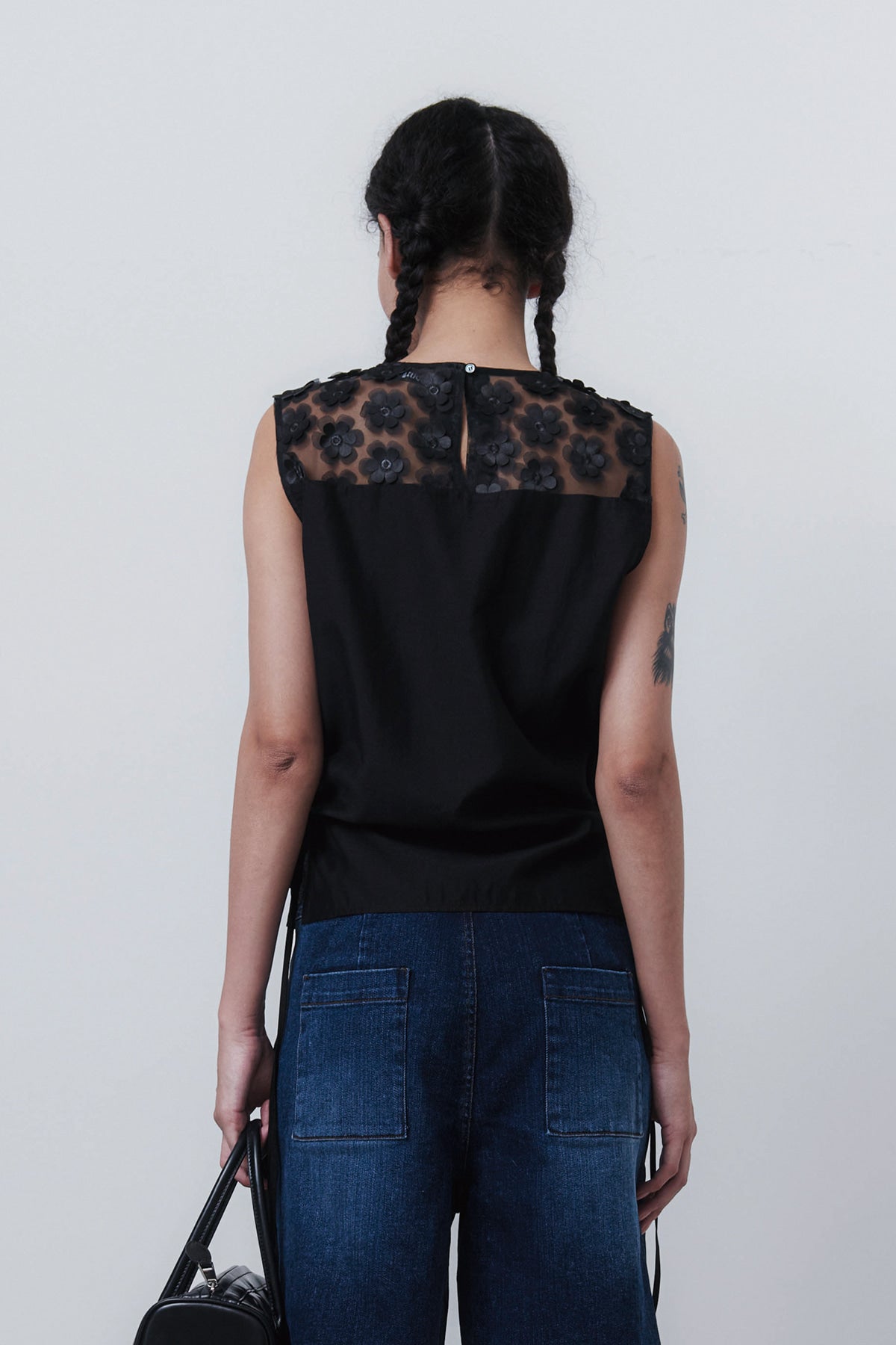 FLOWER VEST - BLACK