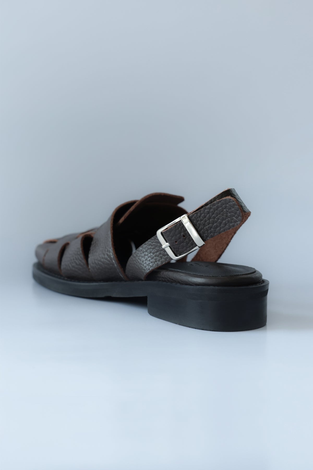 CUBE SANDAL - SHRUNKEN BROWN