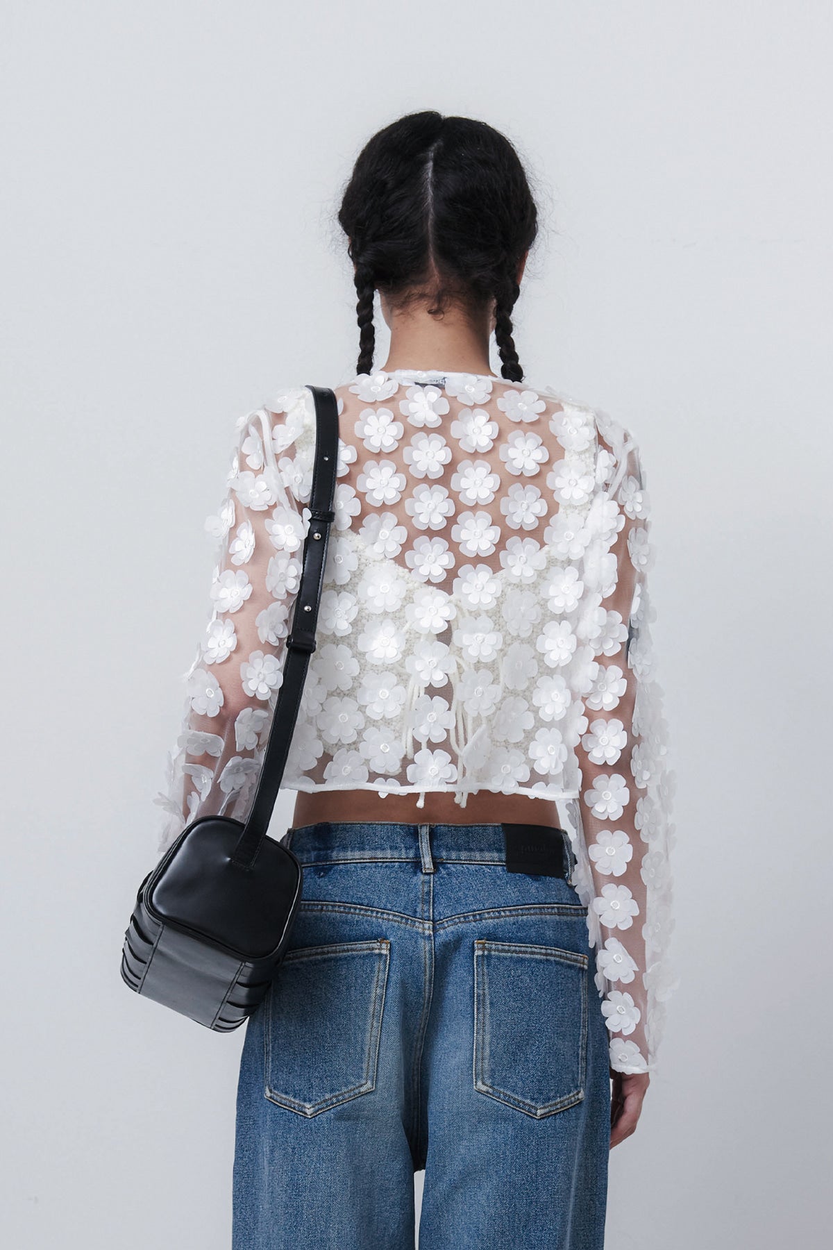 FLOWER CARDIGAN - WHITE