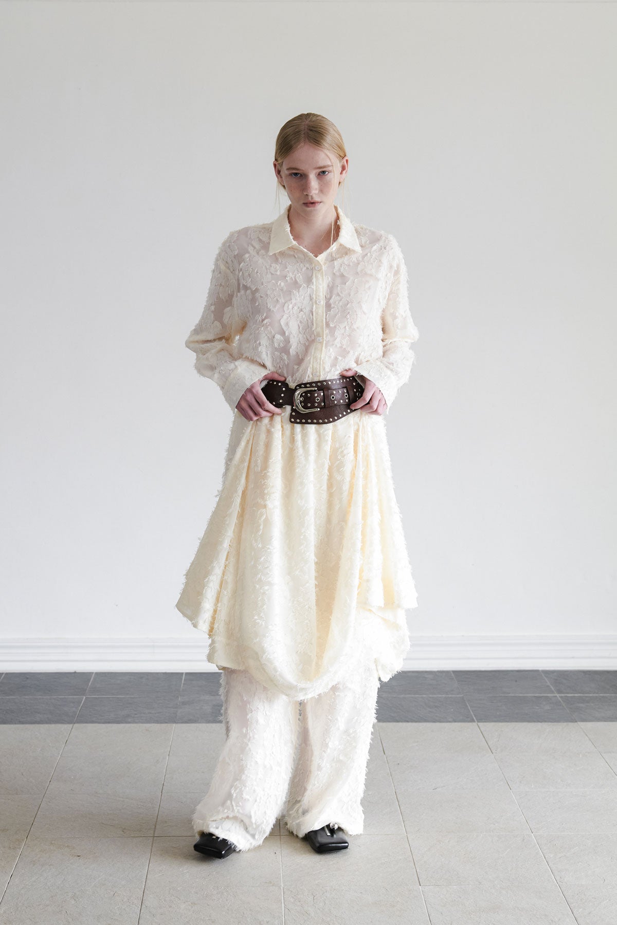 SHEER JACQUARD PANTS - CREAM