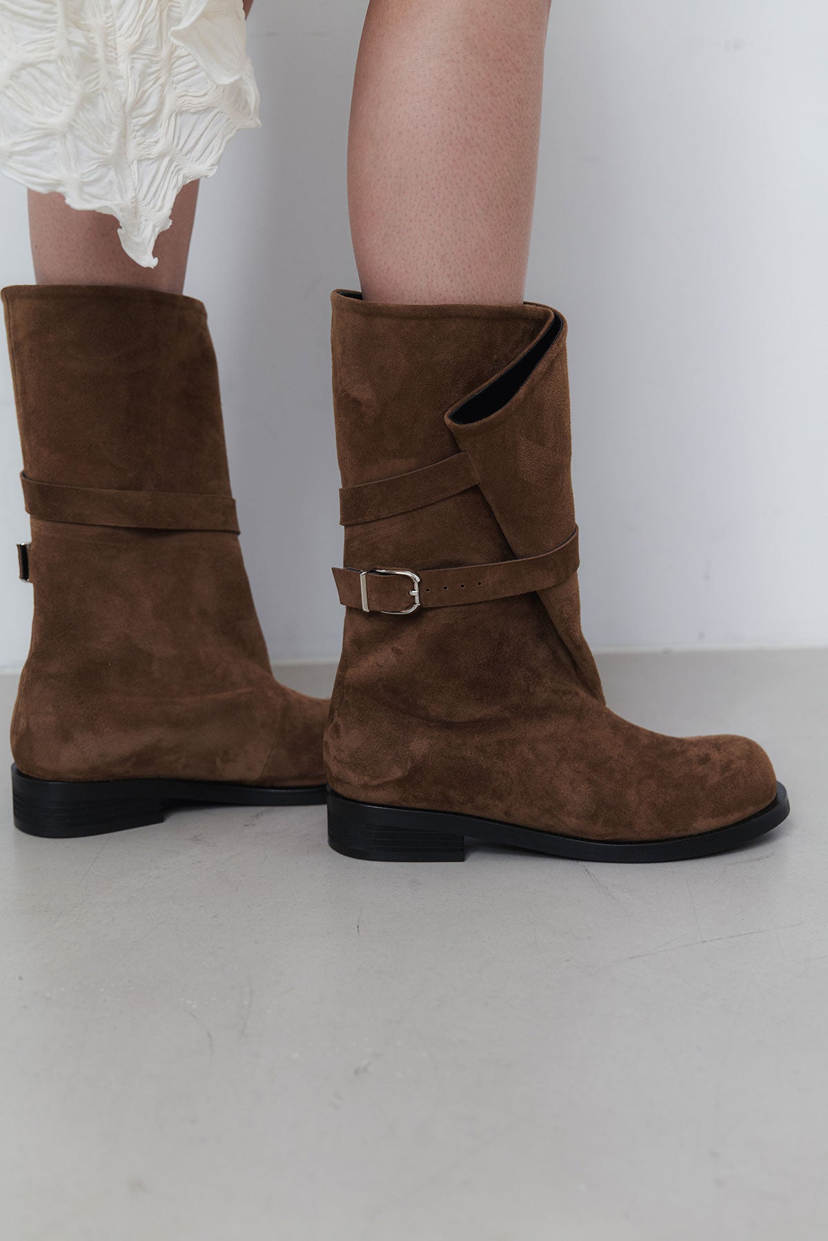 FOLDING MIDDLE BOOTS - TAN BROWN