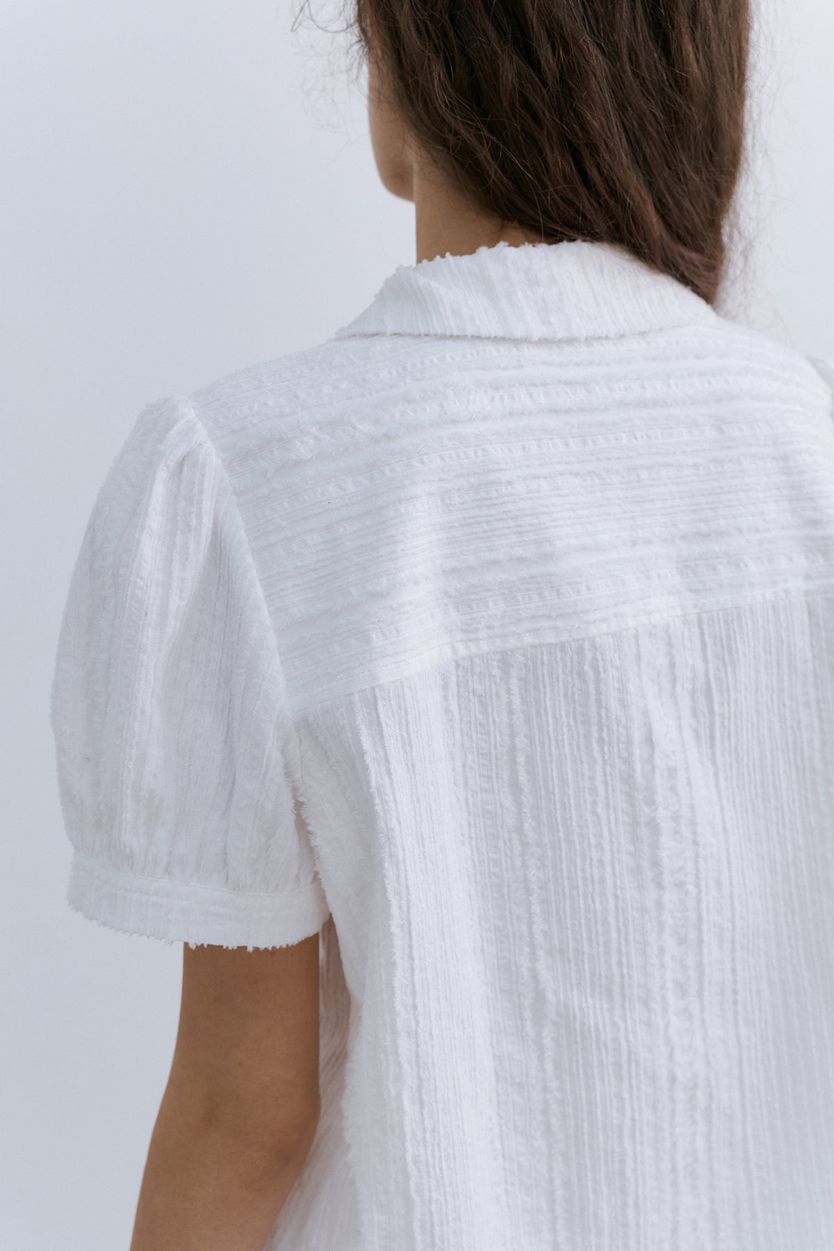 ORIGAMI RIBBON CROP SHIRT - WHITE