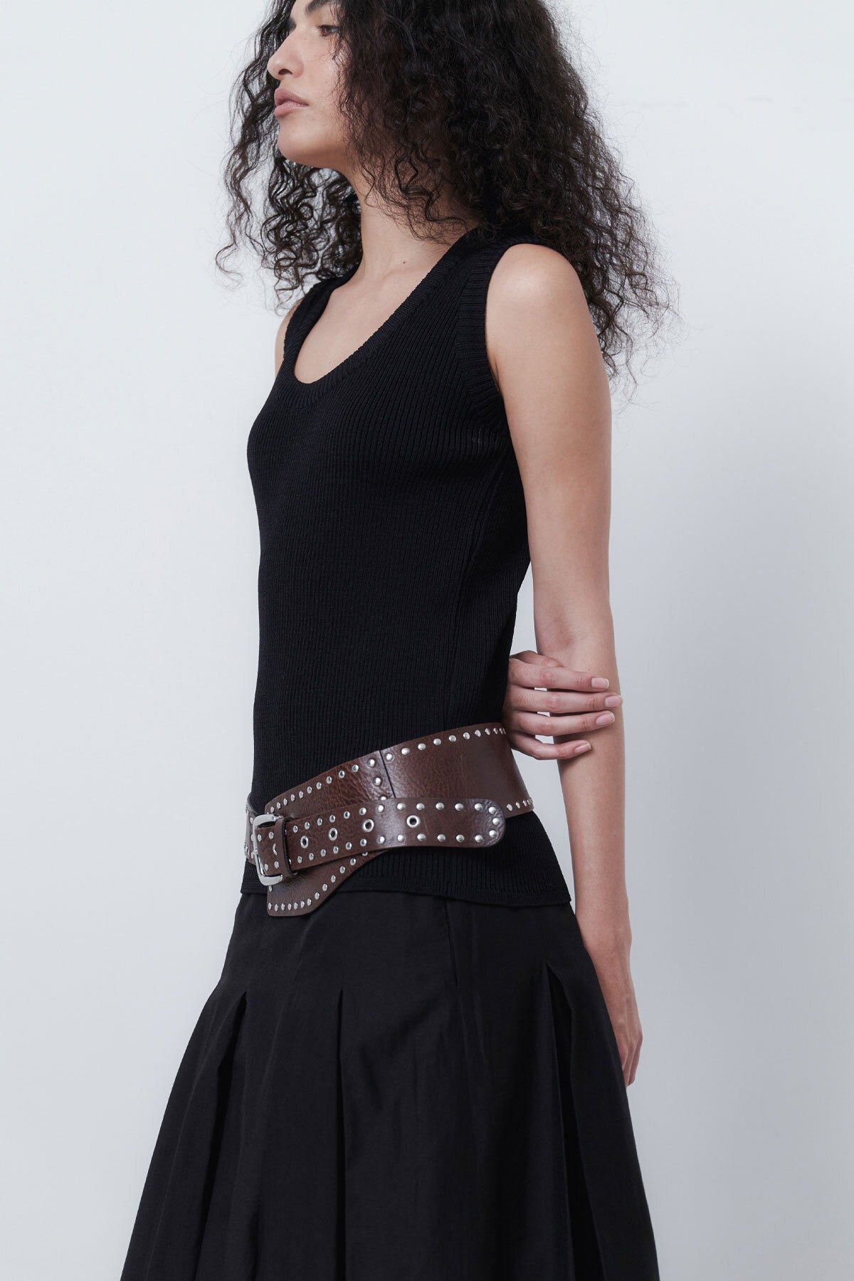 ROUND VEST KNIT (4COLORS)