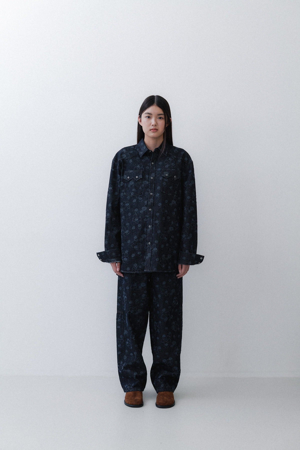 [RESTOCK - EARLY NOVEMBER DELIVERY] FLOWER WESTERN SHIRT - NAVY