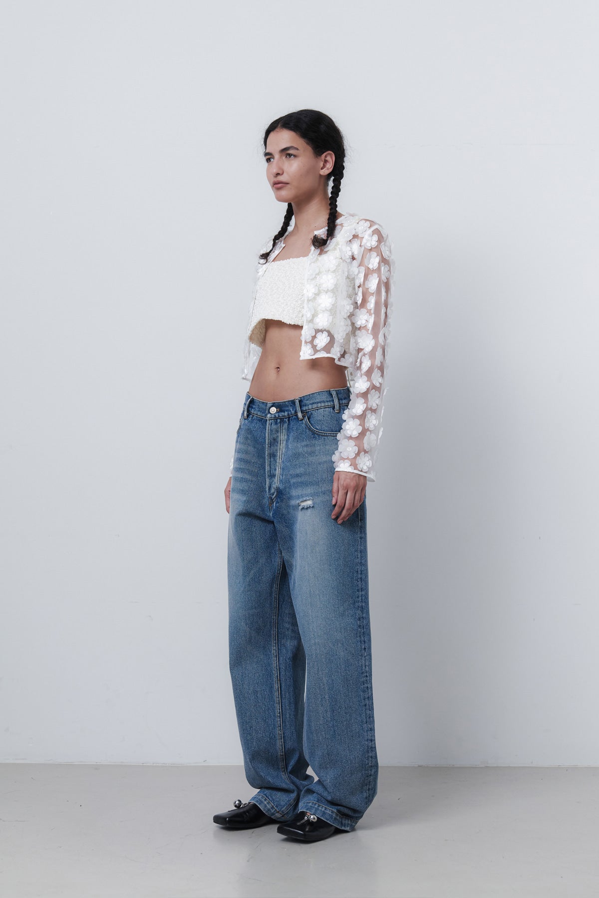 FLOWER CARDIGAN - WHITE