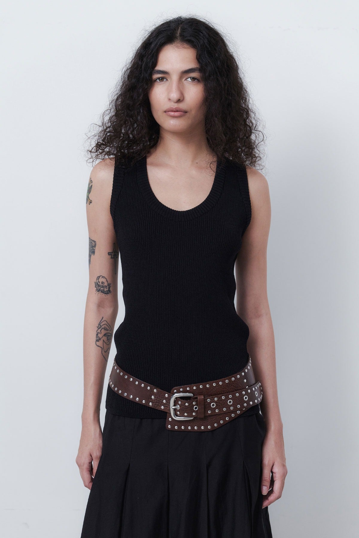 ROUND VEST KNIT (4COLORS)