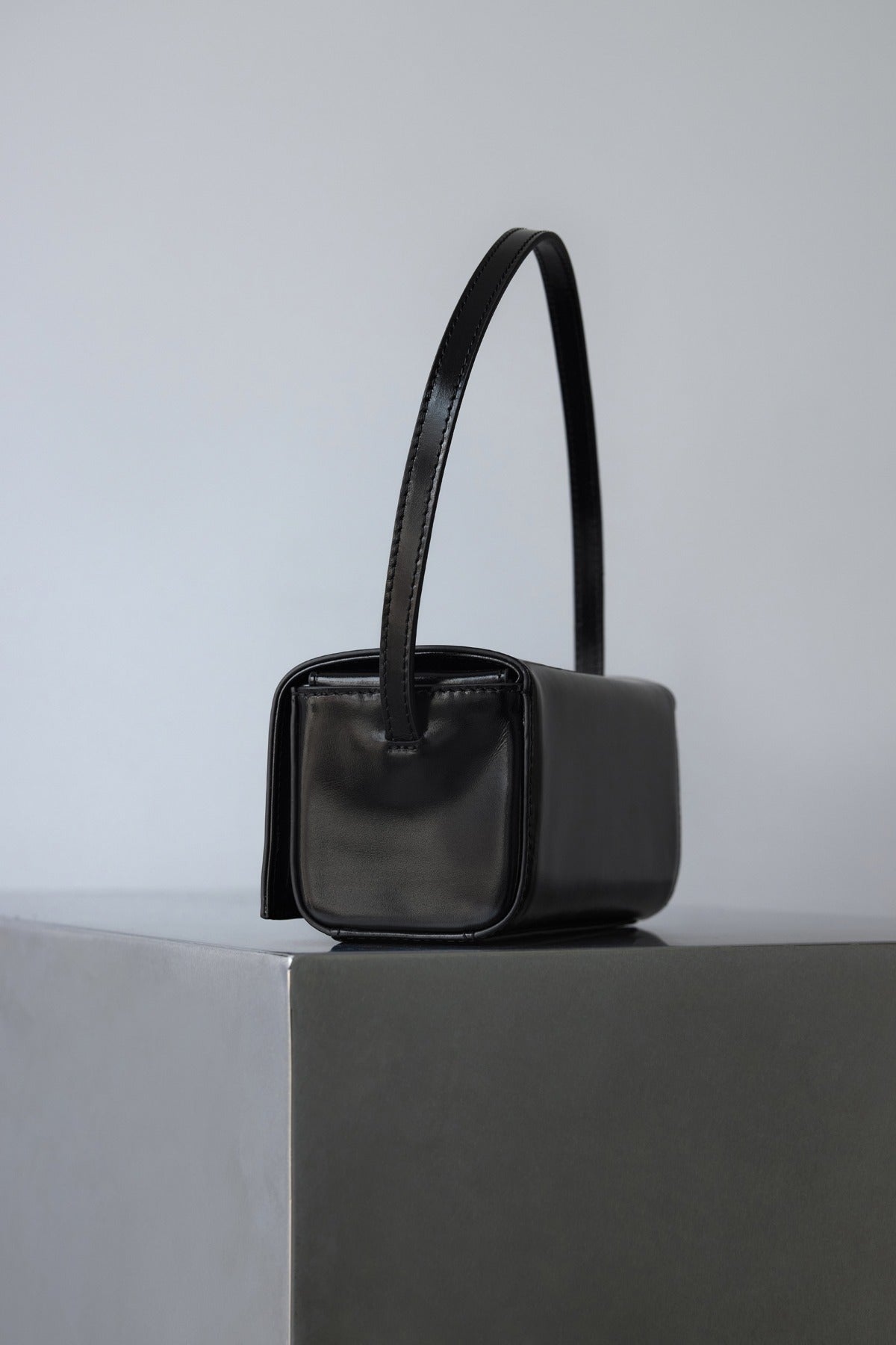 BUTTER BAR BAG MINI - BLACK