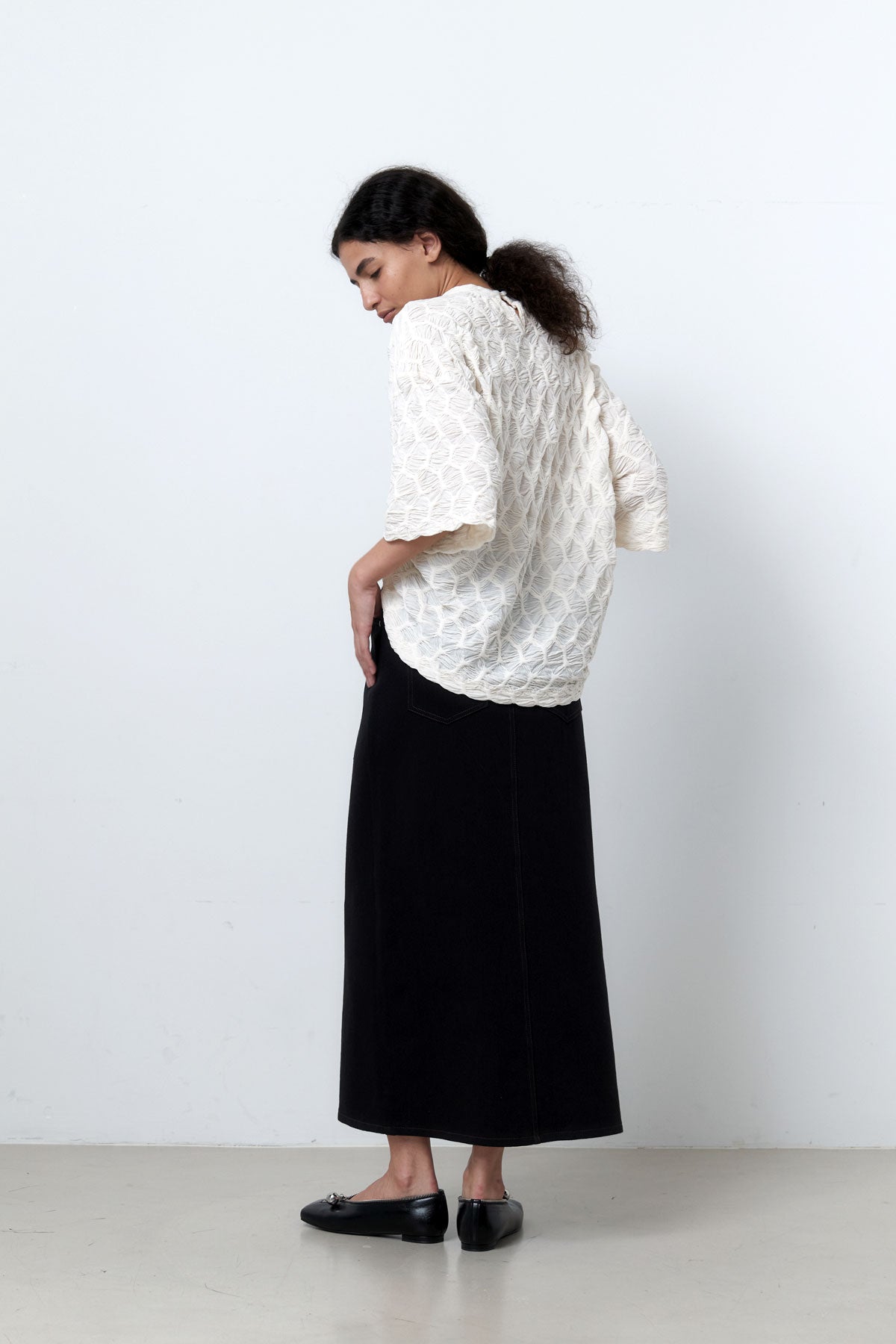 FOLDING DENIM LONG SKIRT - BLACK