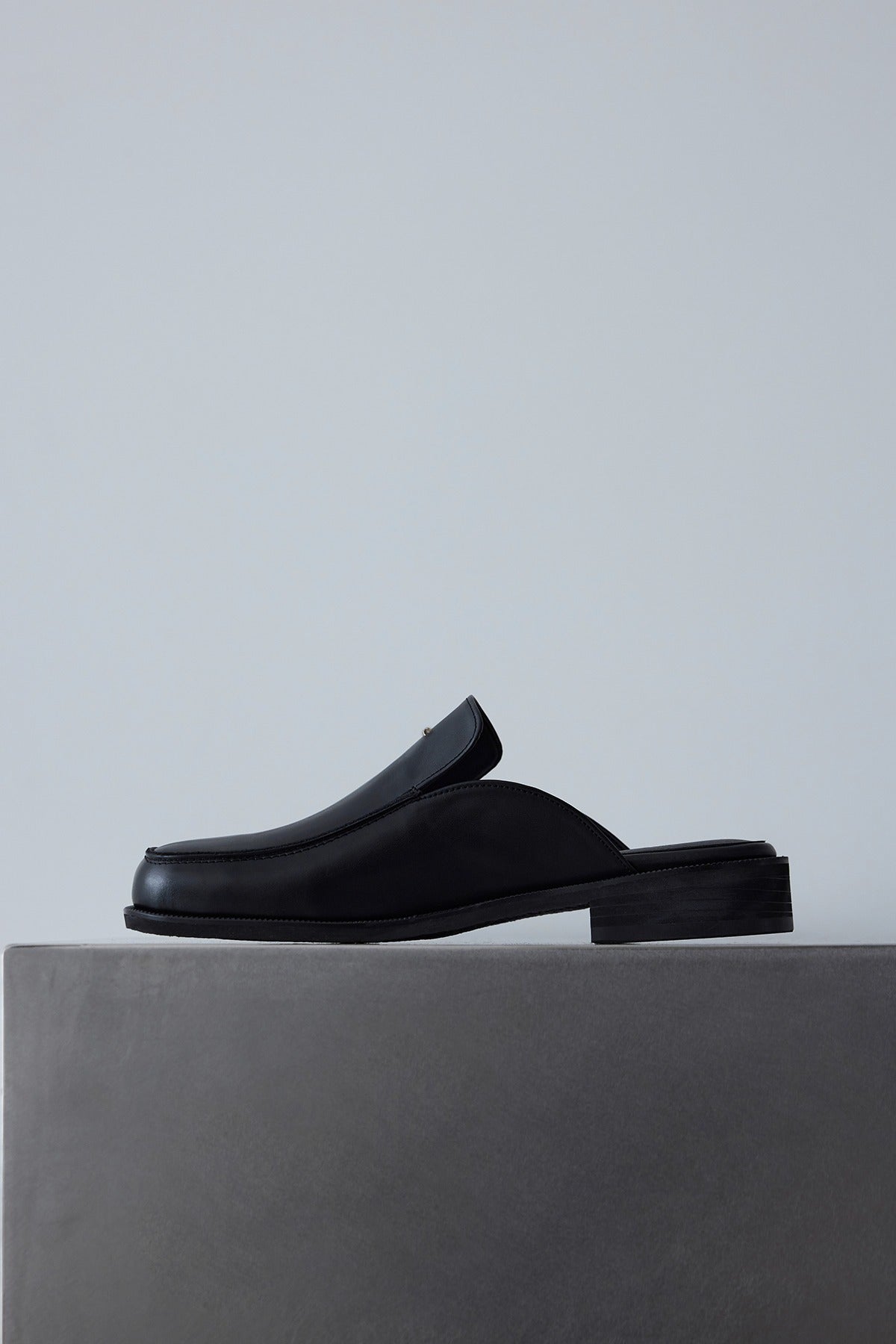 NOUVO MULE - BLACK