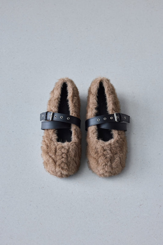 STRAP TOE FLAT - KNITTED FUR
