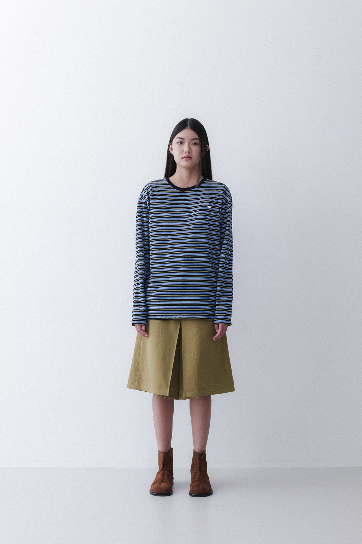 STRIPE SLEEVE T - BLACK/BLUE