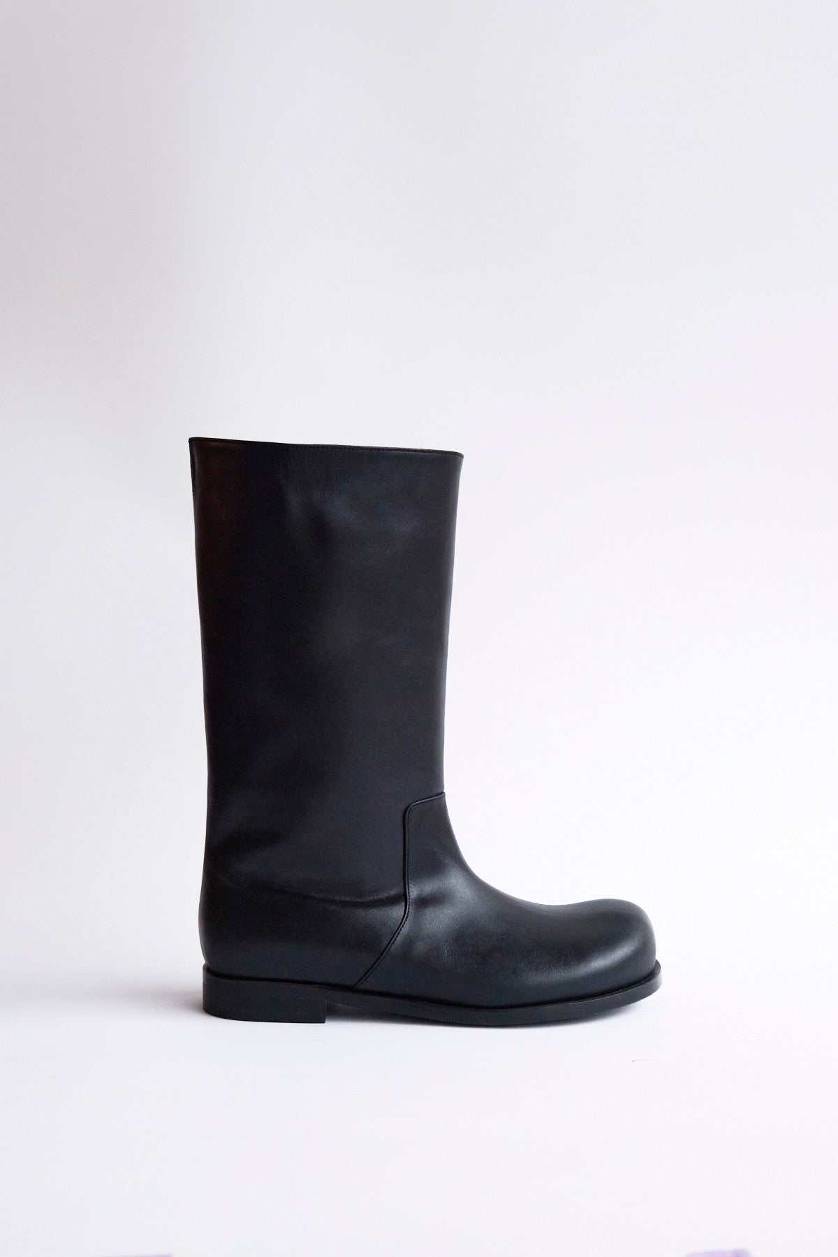 DUMPLING MIDDLE BOOTS - BLACK