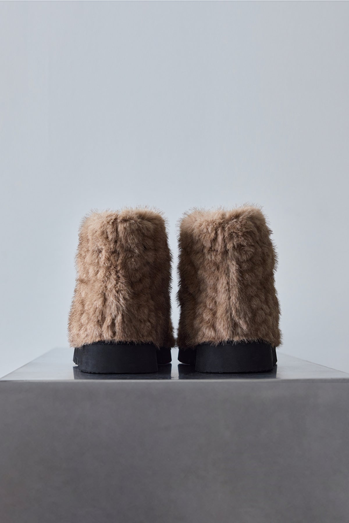 FOFO BOOTS SHORT - KNITTED FUR