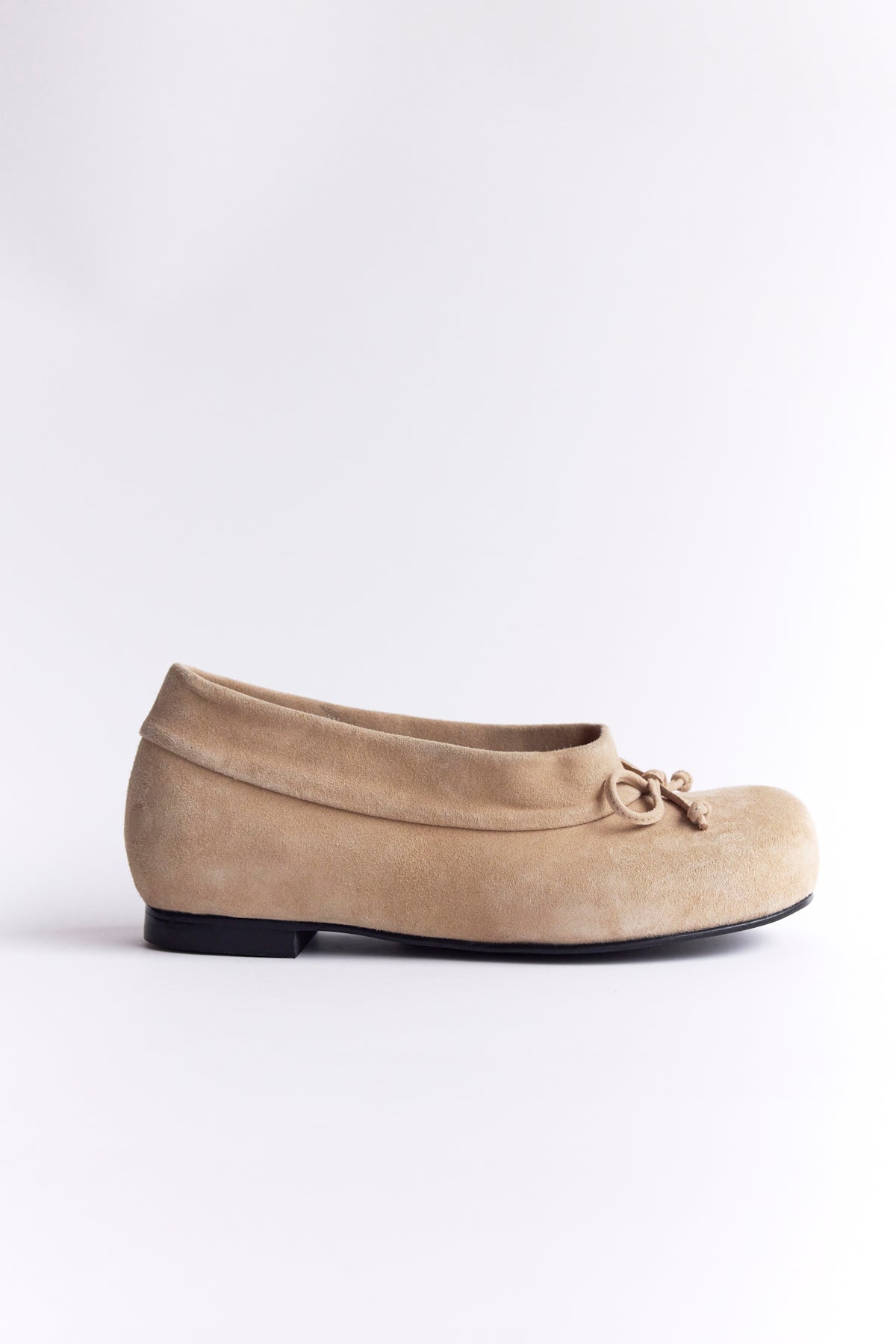 DUMPLING SHOE - DEEP BEIGE