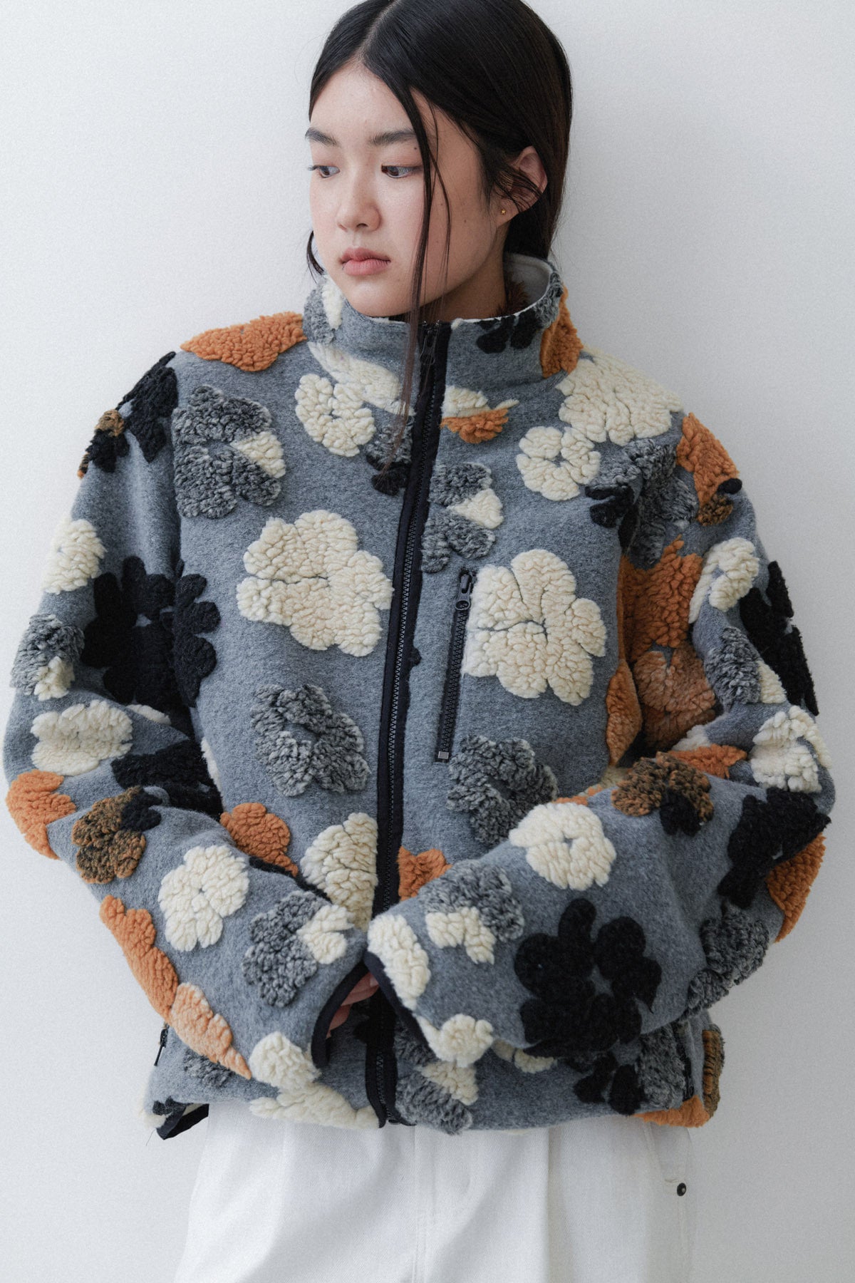 [RESTOCK] FLOWER FLEECE - GREY