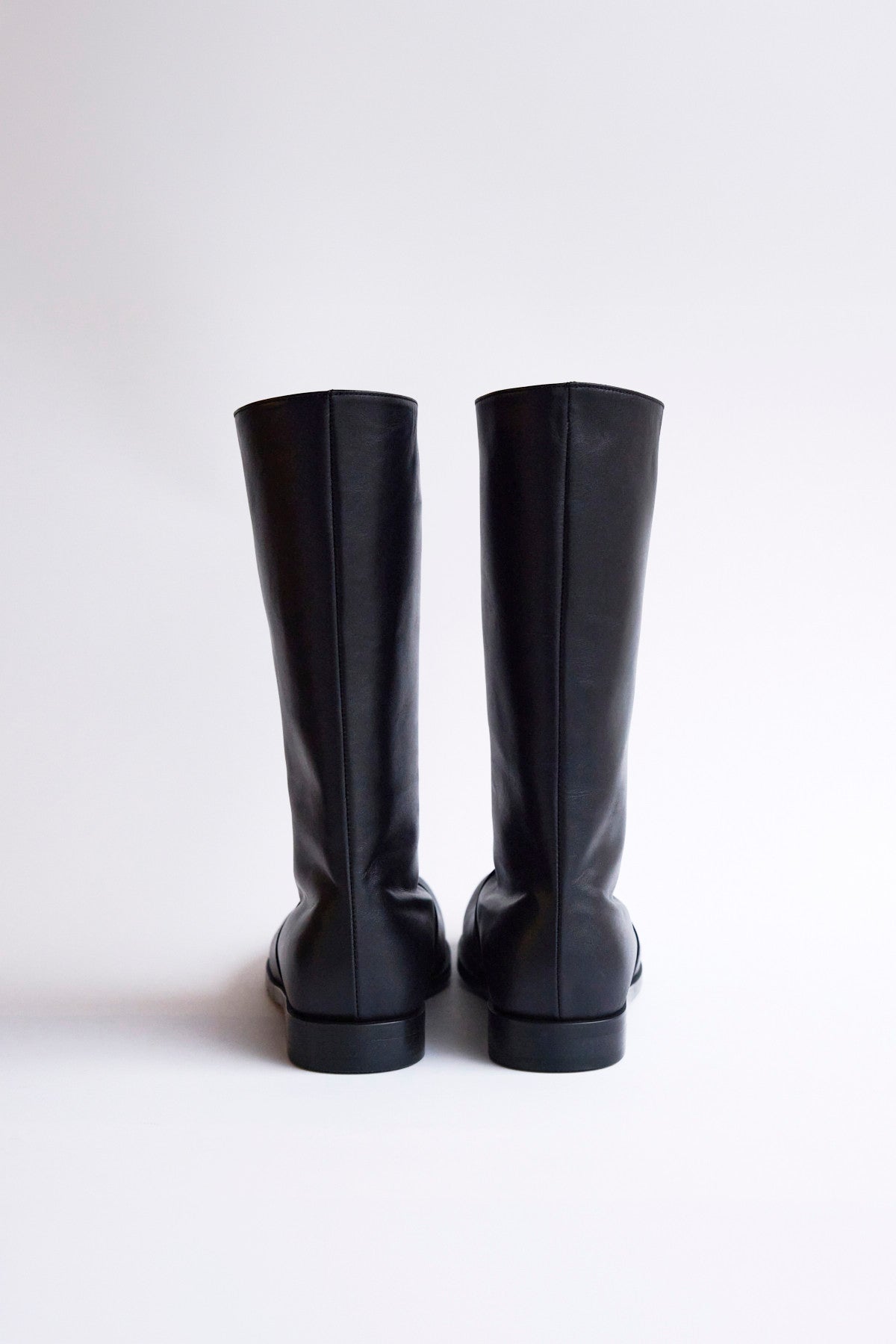 DUMPLING MIDDLE BOOTS - BLACK