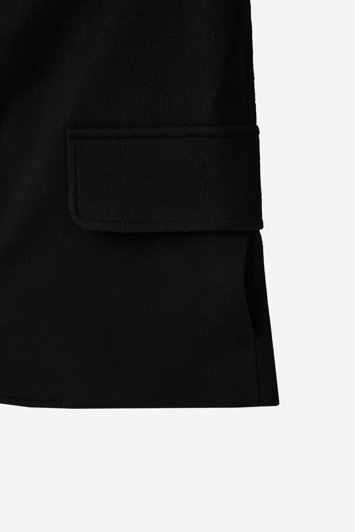 HALF DOUBLED COAT - CASH BLACK