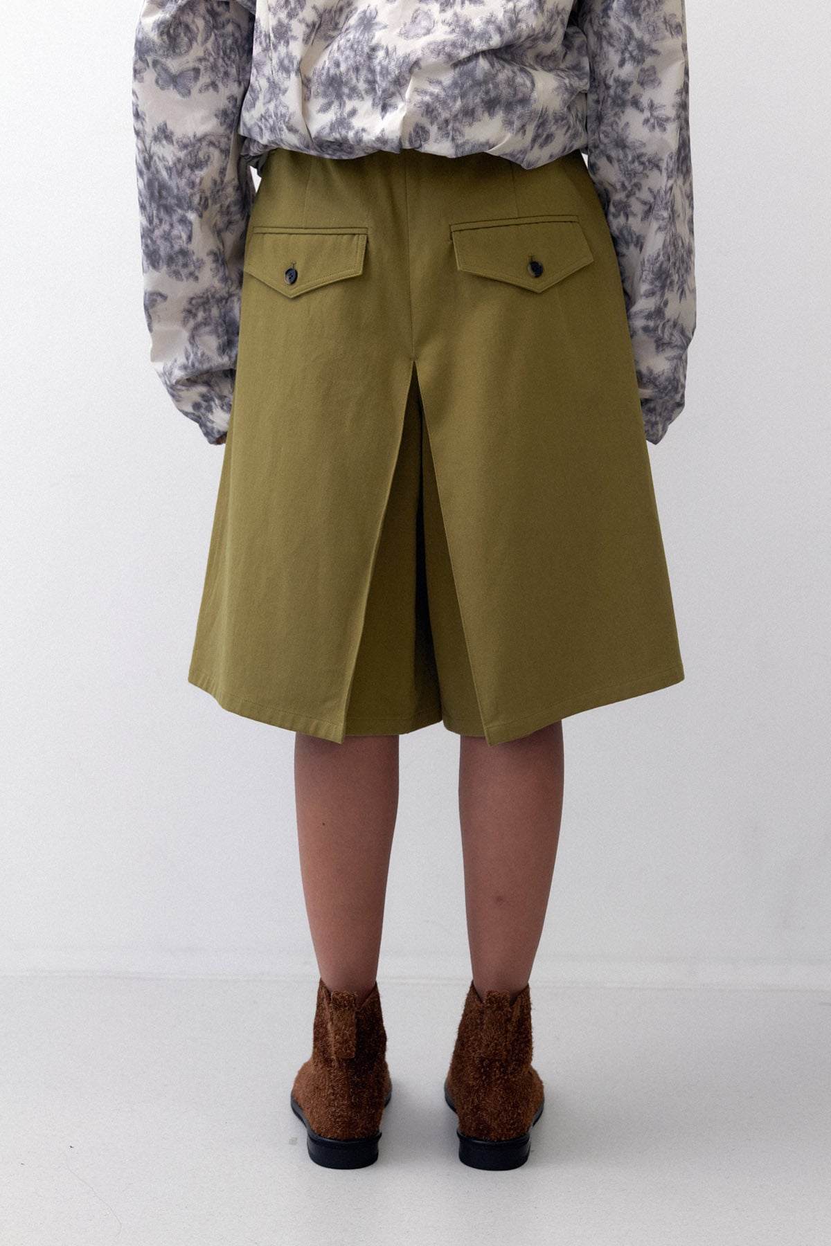 CENTER PLEATED PT - OLIVE