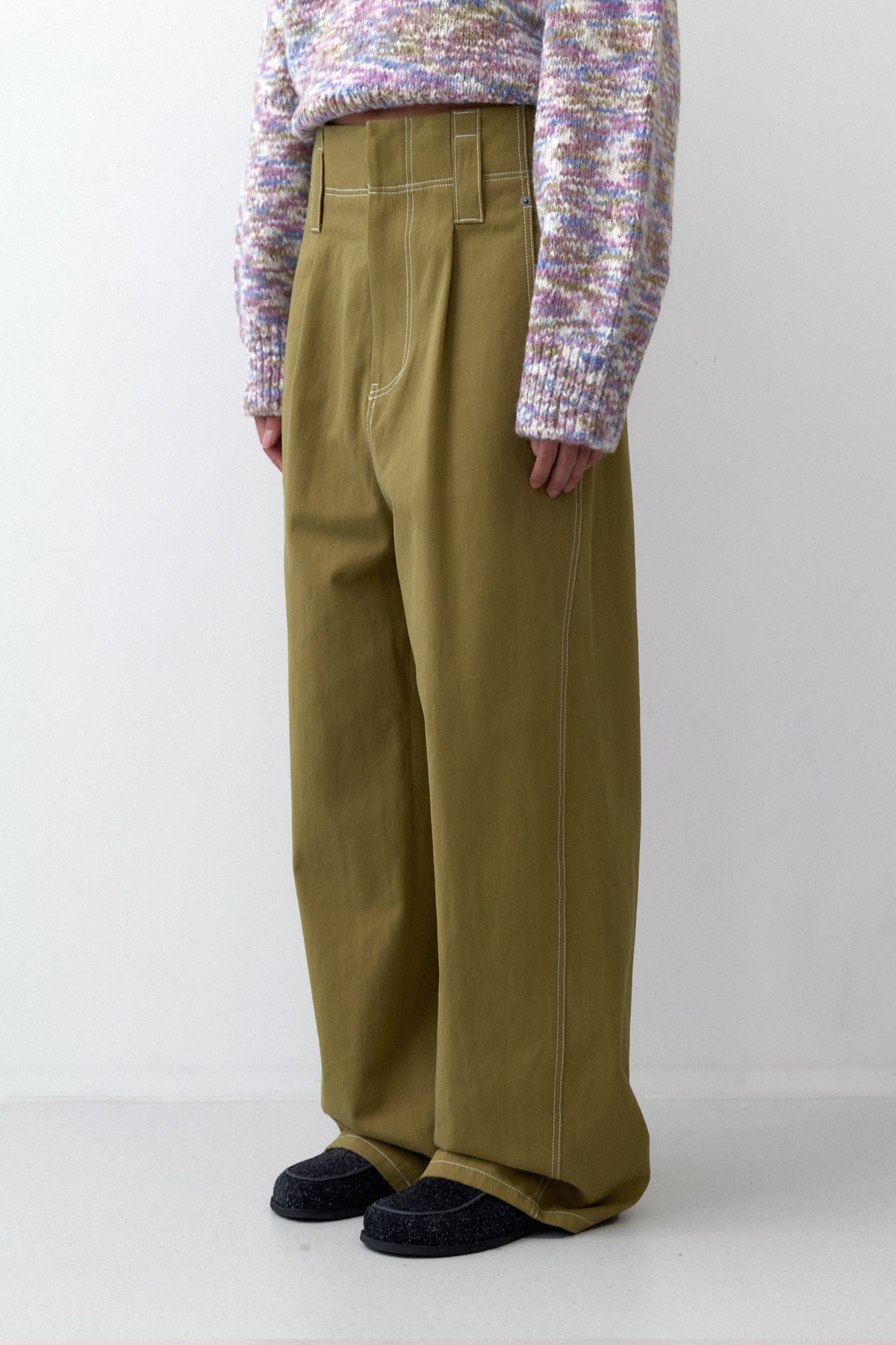 STITCHED DENIM - OLIVE