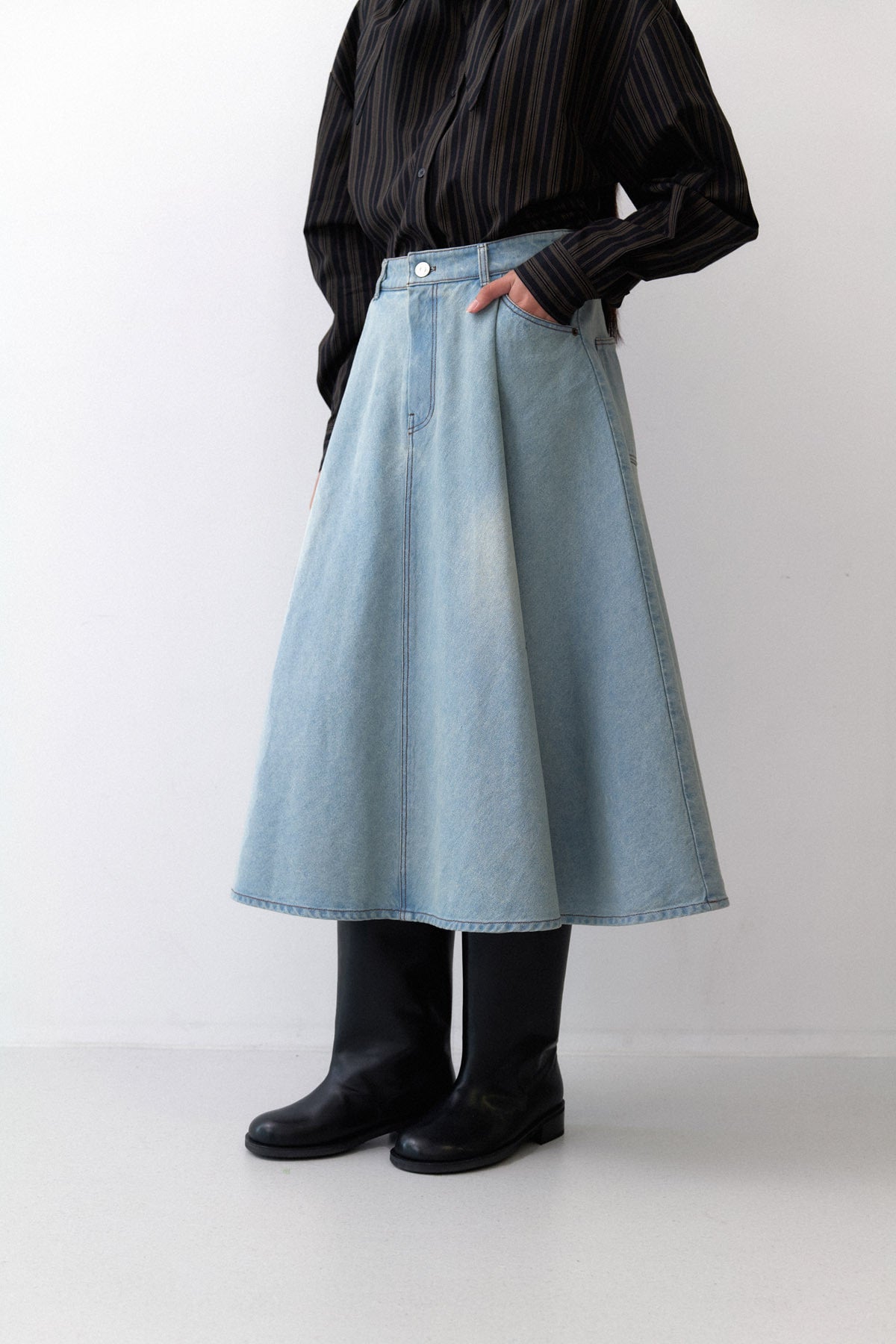 DENIM FLARE SKIRT - TIN BLUE