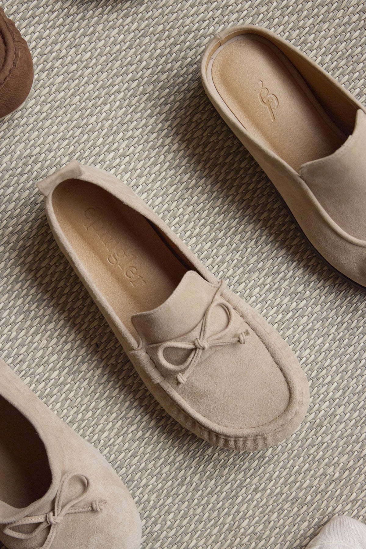WRINKLED LOAFER TOE - DEEP BEIGE