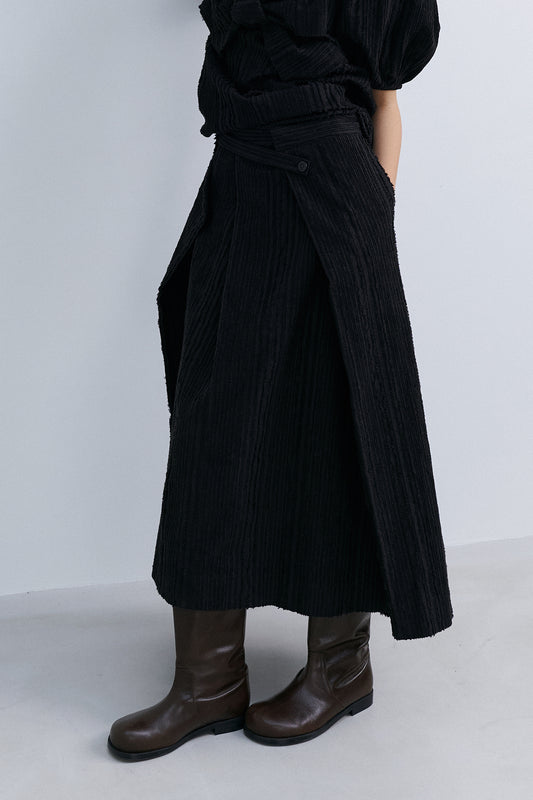 ORIGAMI WRAP SKIRT - BLACK