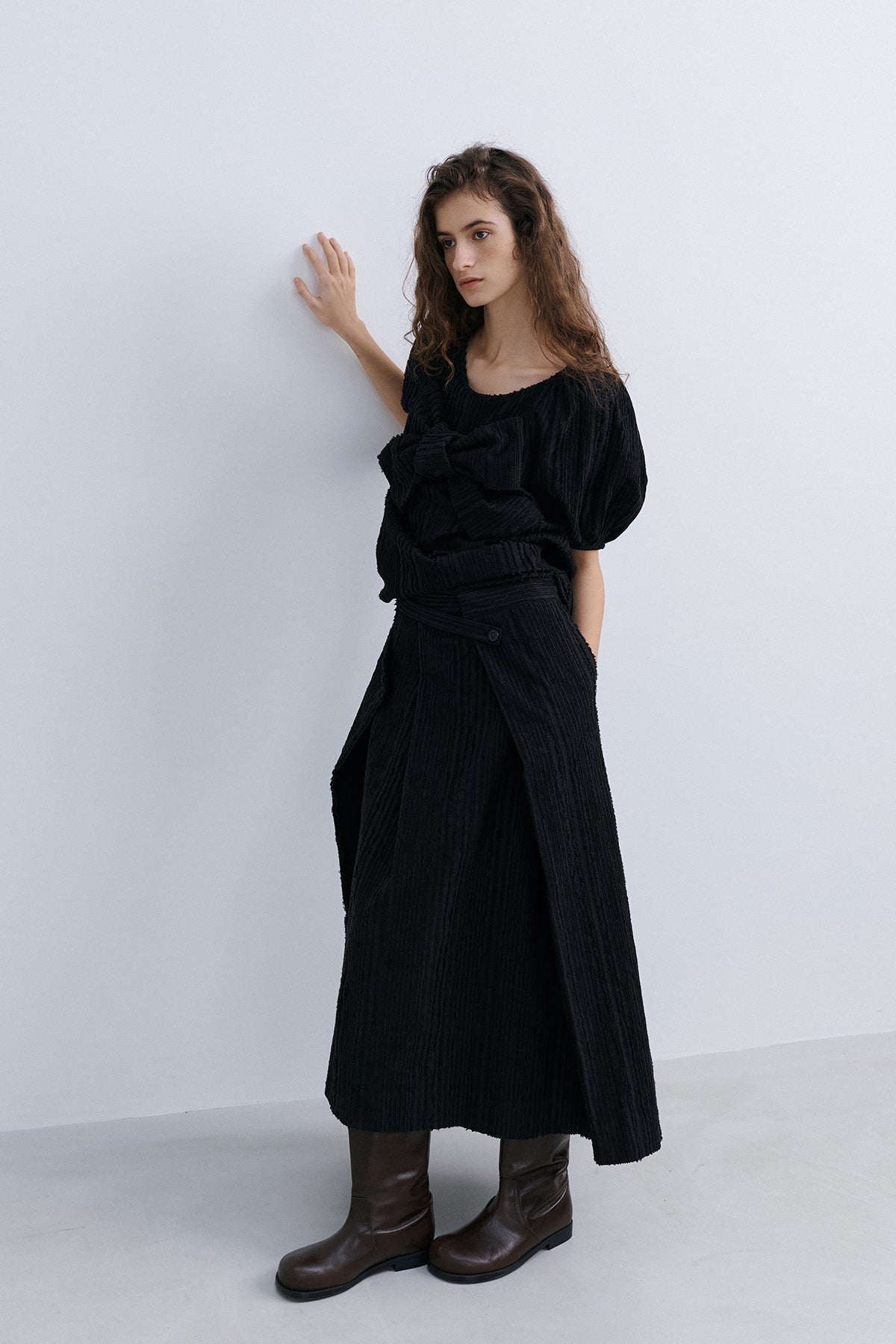 ORIGAMI WRAP SKIRT - BLACK
