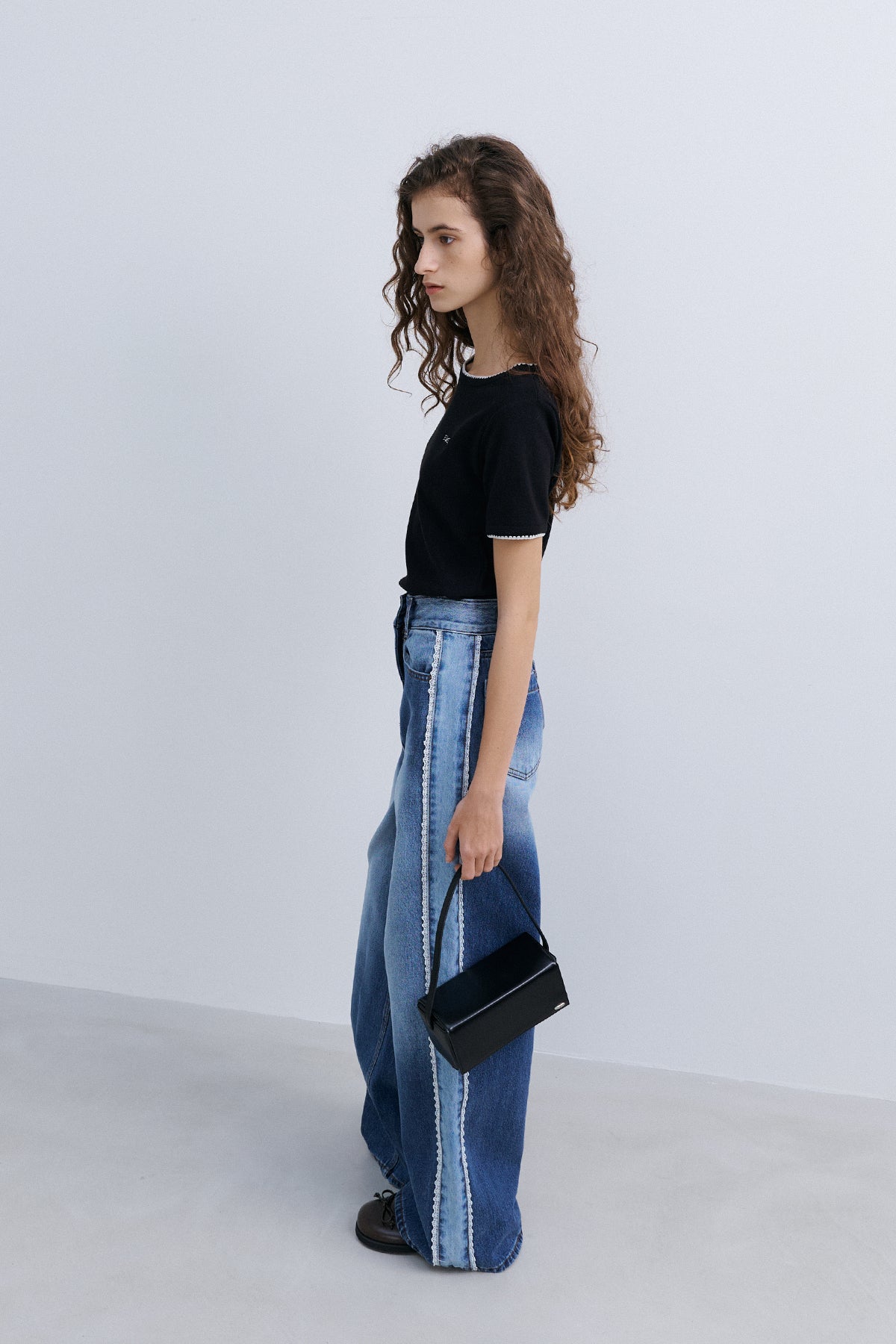 MELO STITCH TOP - BLACK