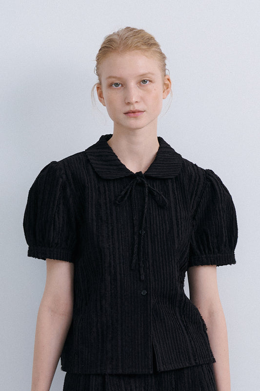 ORIGAMI RIBBON CROP SHIRT - BLACK