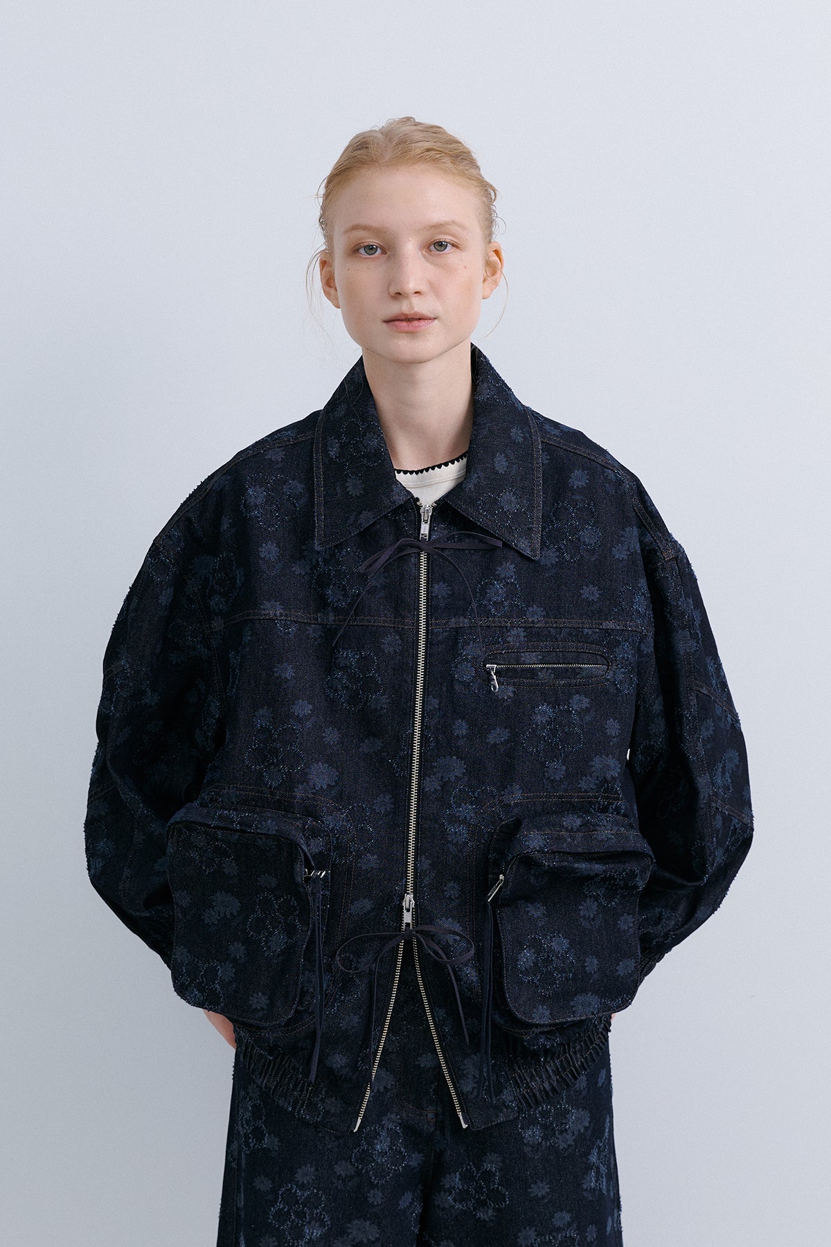 TUNNEL BOMBER - FLOWER DENIM