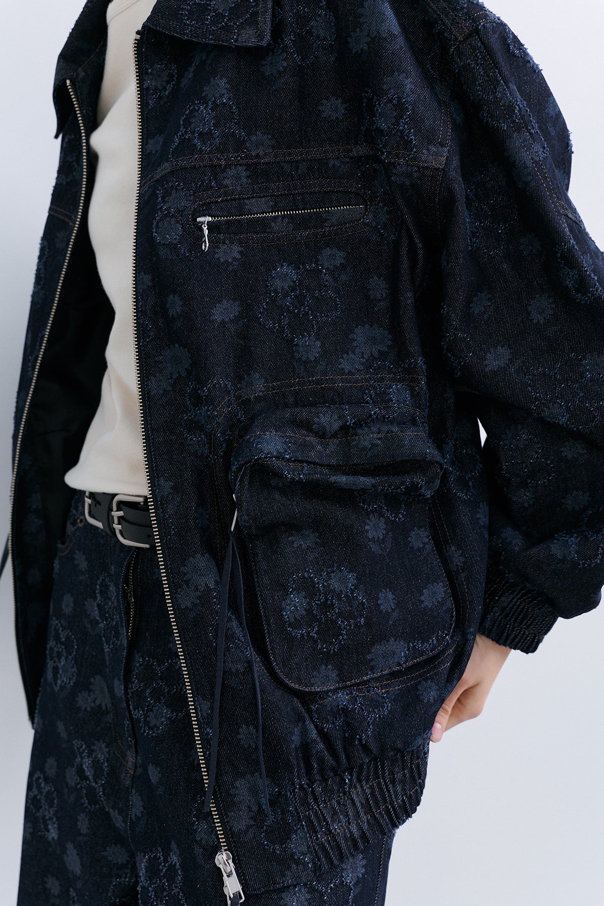 TUNNEL BOMBER - FLOWER DENIM