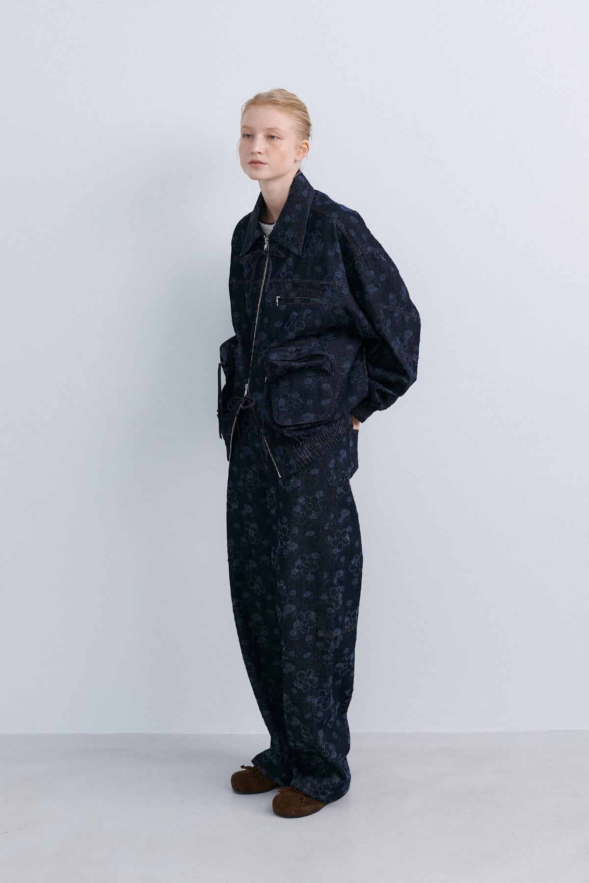 TUNNEL BOMBER - FLOWER DENIM