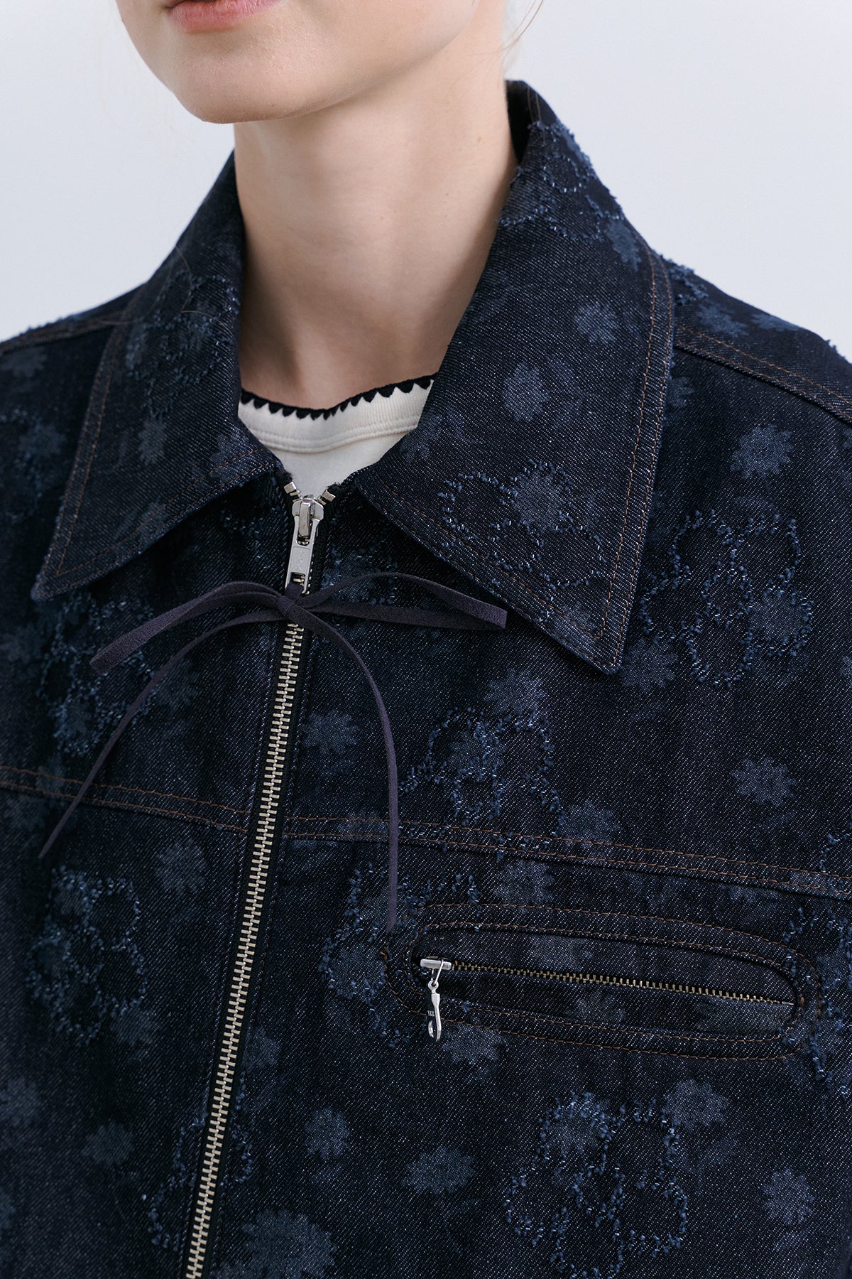 TUNNEL BOMBER - FLOWER DENIM