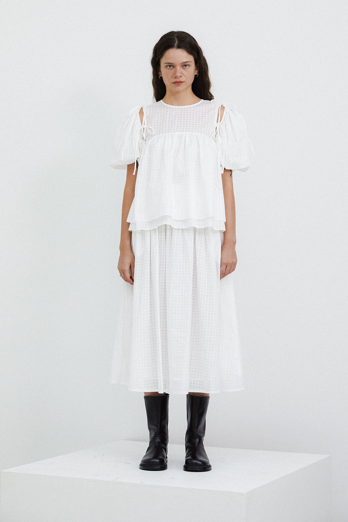 RIBBON BLOUSE - WHITE
