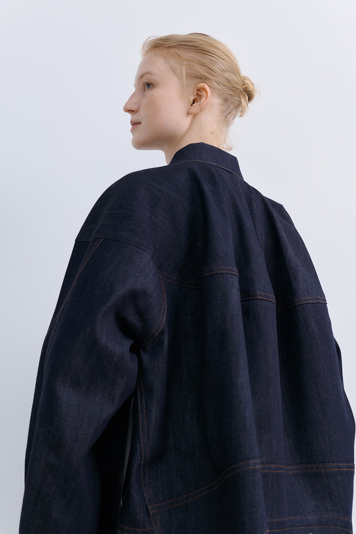 PUFFY CROP JACKET - DENIM NAVY