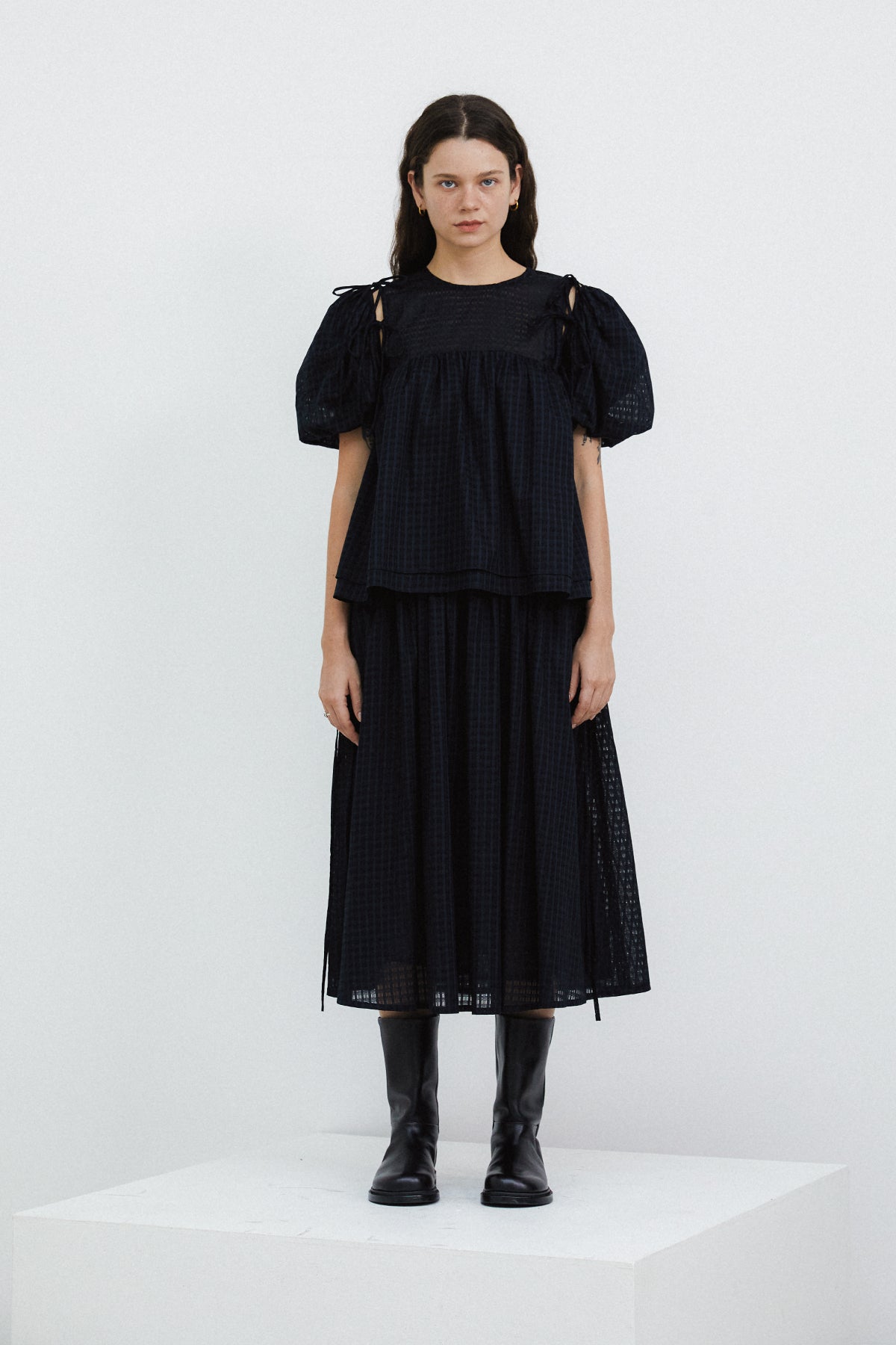 RIBBON SHIRRING SKIRT - NAVY
