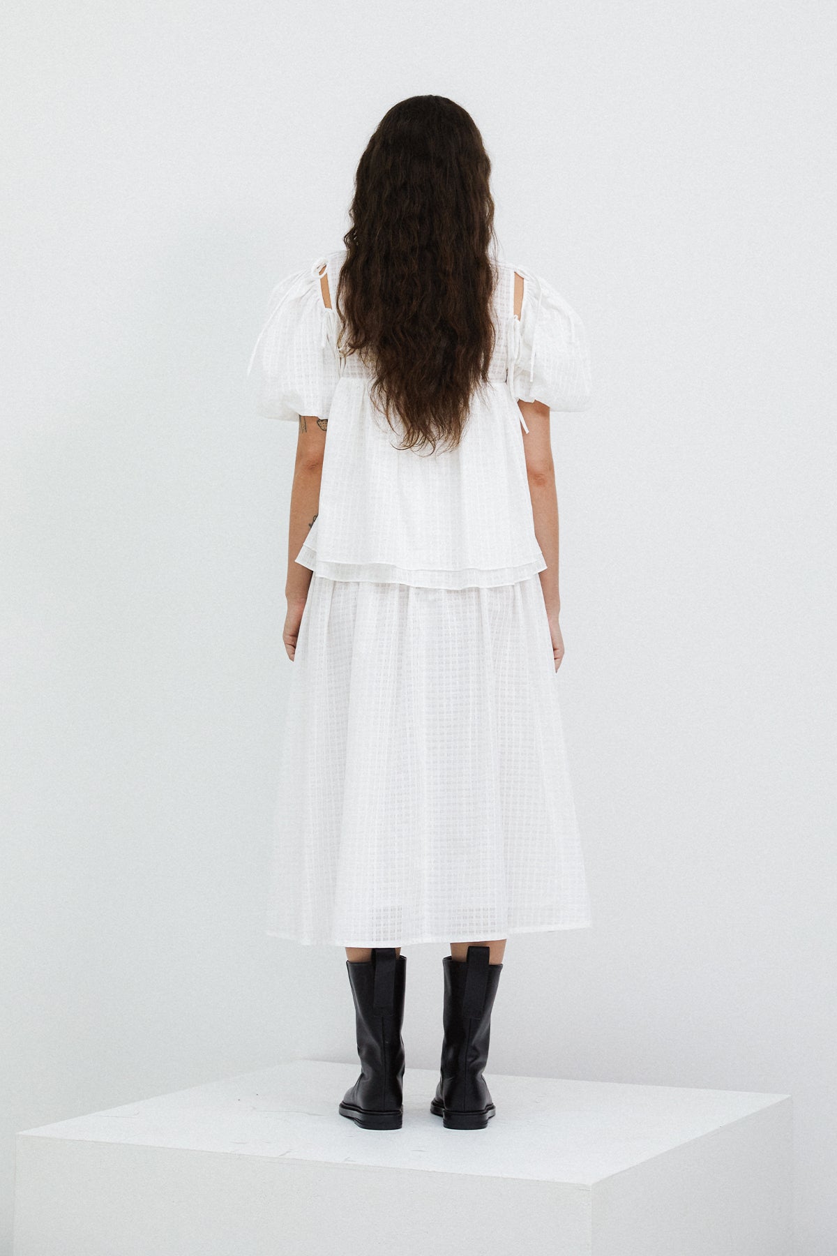 RIBBON SHIRRING SKIRT - WHITE