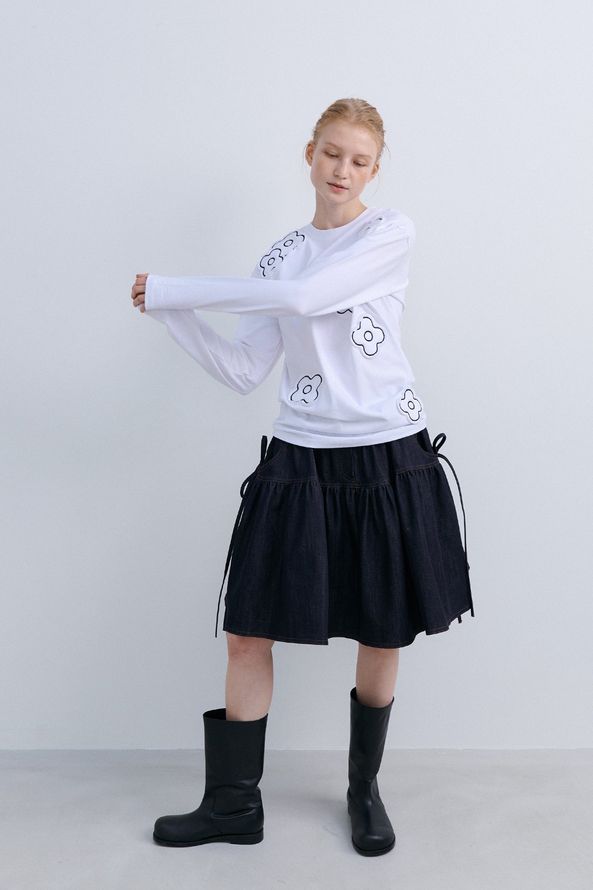 CUSION APLIQUE TOP - WHITE