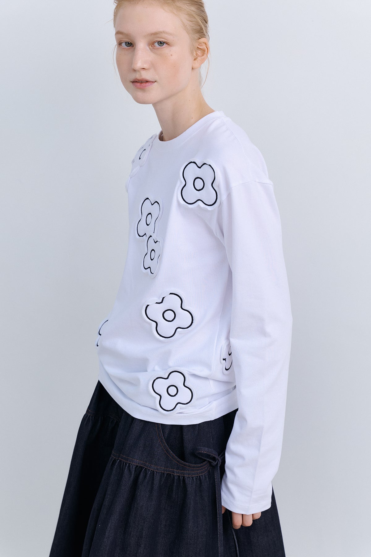 CUSION APLIQUE TOP - WHITE