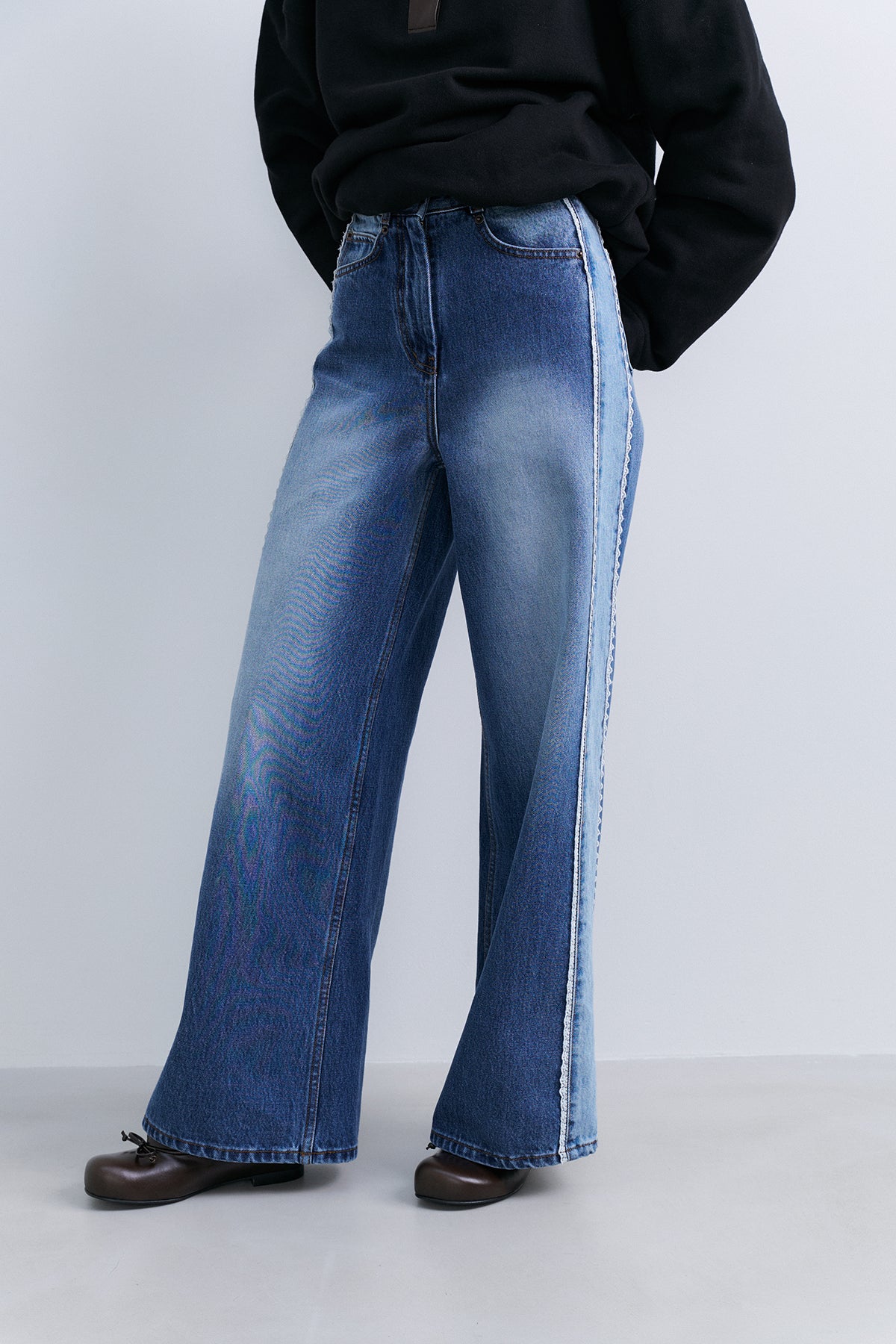 DENIM LACEBOUND - LIGHT BLUE