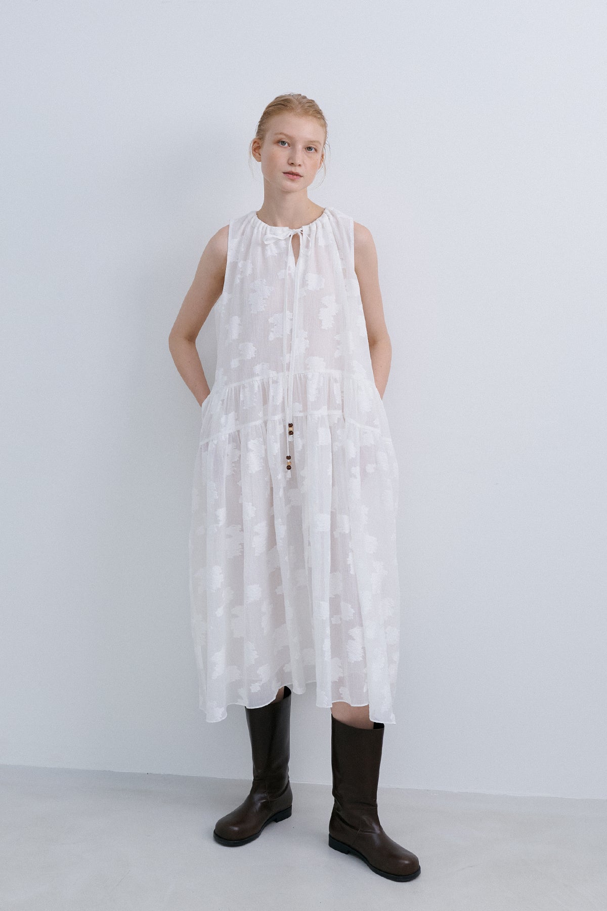 LEAF HALTER DRESS - IVORY