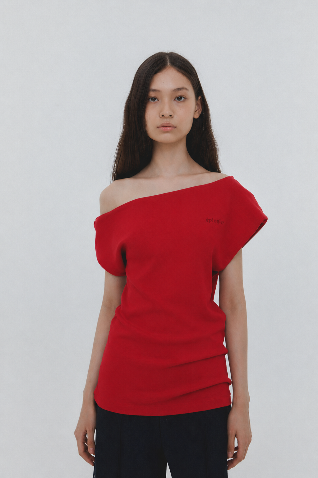 TWISTED ASYMMETRIC T - RED