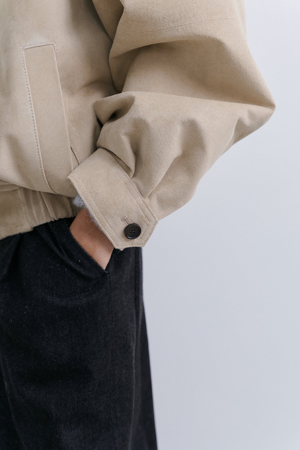 SUEDE BOMBER JACKET - ASH BEIGE LEATHER