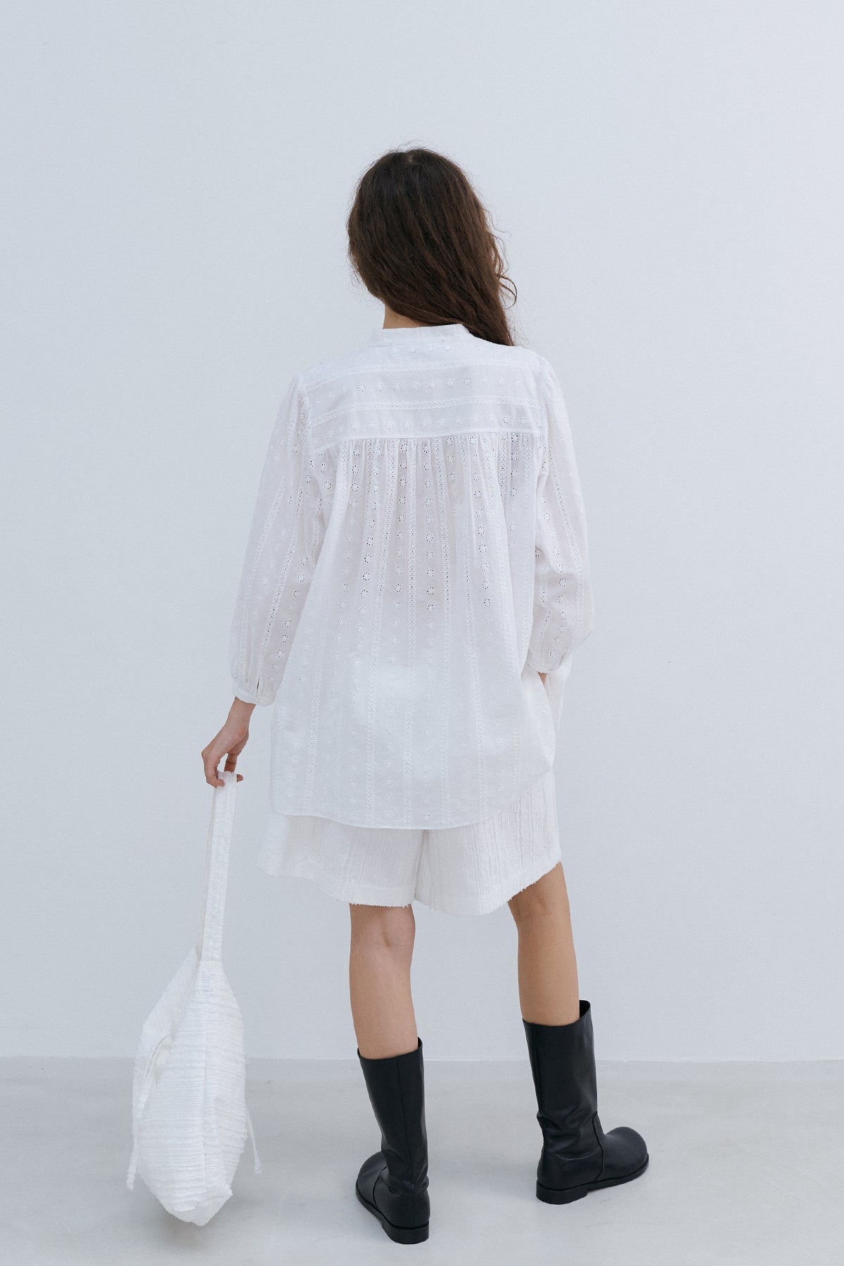 TUCKING BLOUSE - WHITE