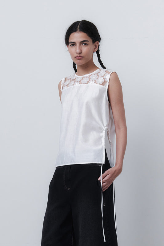 FLOWER VEST - WHITE